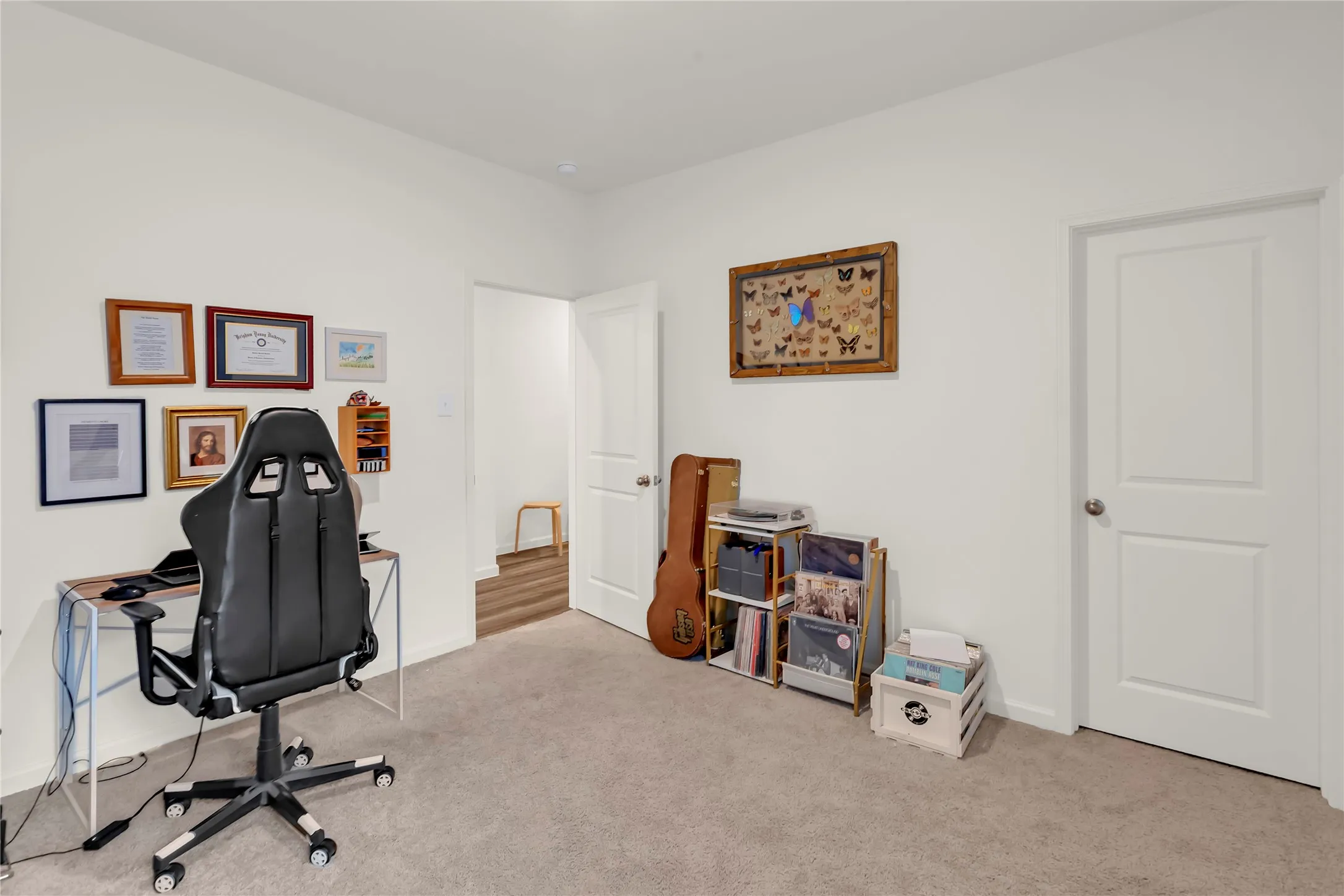 Single Family Residence For Sale in Tarrant County , 4929 Knob Drive, Fort Worth, Texas 76179, 3 Bedroom, 2 Bathroom, 2 Garage spaces, 1,675 Sqft, built in 2024, mls#21334393, Real Estate Agent in Fort Worth, Homes For Sale in Tarrant county, Homes For Sale in Fort Worth, Realtor in Fort Worth Texas, Real Estate Brokerage Independent Realty Texas, Luminita Cordes Realtor