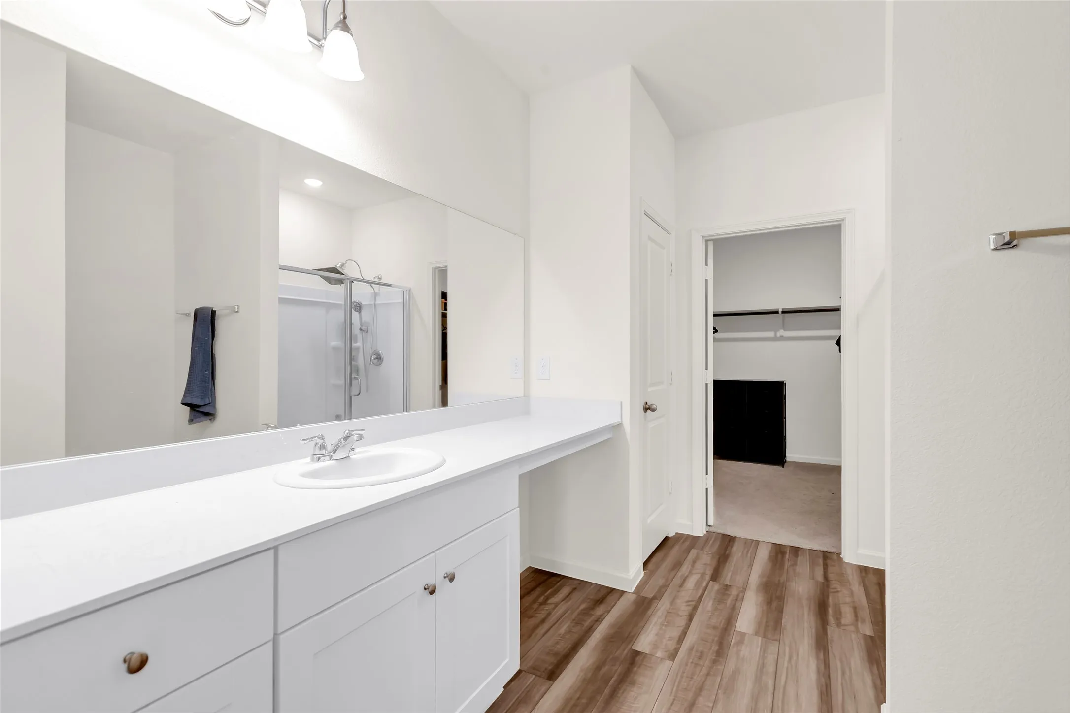 Master Bathroom With A Walk in Closet