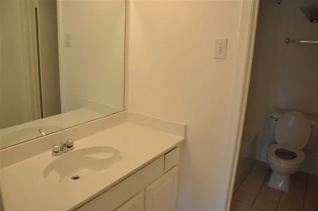Condominium For Rent in Dallas County , 5630 Spring Valley Road 17d, Dallas, Texas 75254, 2 Bedroom, 3 Bathroom, 1 Garage spaces, 1,168 Sqft, built in 1982, mls#21334831, Real Estate Agent in Dallas, Homes For Rent in Dallas county, Homes For Rent in Dallas, Realtor in Dallas Texas, Real Estate Brokerage Independent Realty Texas, Luminita Cordes Realtor