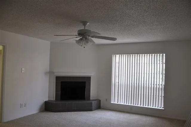 Condominium For Rent in Dallas County , 5630 Spring Valley Road 17d, Dallas, Texas 75254, 2 Bedroom, 3 Bathroom, 1 Garage spaces, 1,168 Sqft, built in 1982, mls#21334831, Real Estate Agent in Dallas, Homes For Rent in Dallas county, Homes For Rent in Dallas, Realtor in Dallas Texas, Real Estate Brokerage Independent Realty Texas, Luminita Cordes Realtor