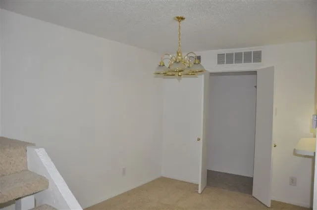 Condominium For Rent in Dallas County , 5630 Spring Valley Road 17d, Dallas, Texas 75254, 2 Bedroom, 3 Bathroom, 1 Garage spaces, 1,168 Sqft, built in 1982, mls#21334831, Real Estate Agent in Dallas, Homes For Rent in Dallas county, Homes For Rent in Dallas, Realtor in Dallas Texas, Real Estate Brokerage Independent Realty Texas, Luminita Cordes Realtor