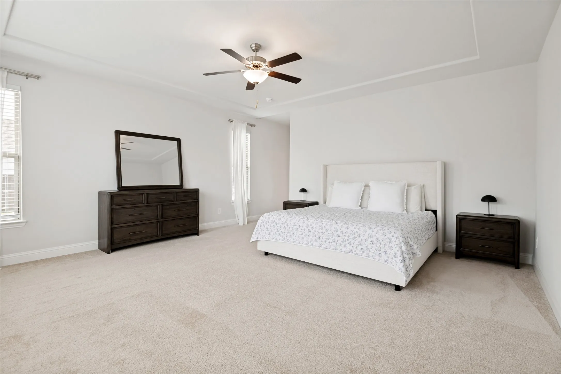 Single Family Residence For Sale in Kaufman County , 1109 Almond Drive, Forney, Texas 75126, 4 Bedroom, 3 Bathroom, 2 Garage spaces, 3,508 Sqft, built in 2022, mls#21332760, Real Estate Agent in Forney, Homes For Sale in Kaufman county, Homes For Sale in Forney, Realtor in Forney Texas, Real Estate Brokerage Independent Realty Texas, Luminita Cordes Realtor