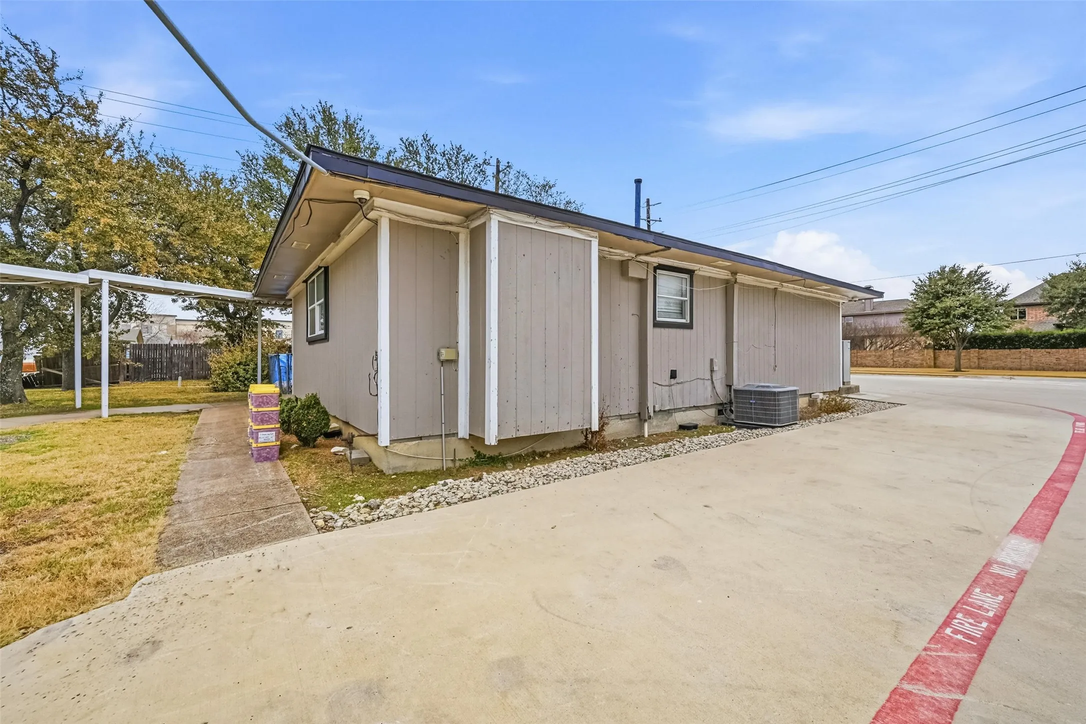 Office For Rent in Denton County , 1927 Old Witt Road, Little Elm, Texas 75036, 0, 0, Garage spaces, 0 Sqft, built in 2002, Price $4,000, mls#21324560, Real Estate Agent in Little Elm, Homes For Rent in Denton county, Homes For Rent in Little Elm, Realtor in Little Elm Texas, Real Estate Brokerage Independent Realty Texas, Luminita Cordes Realtor