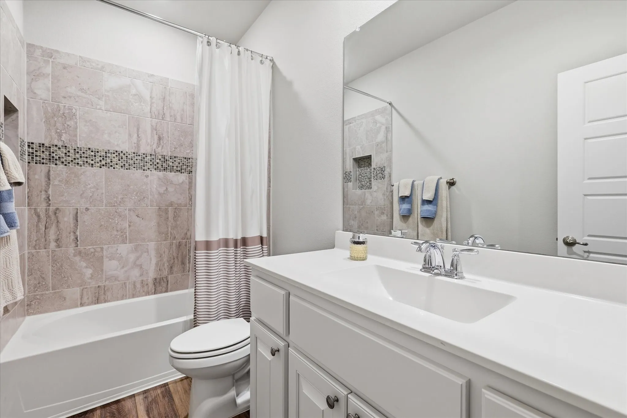 Secondary Bath
