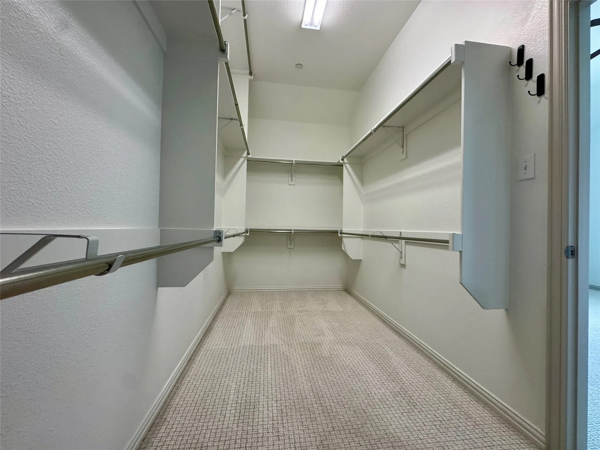 Townhouse For Rent in Collin County , 6285 Davison Way, Mc Kinney, Texas 75070, 2 Bedroom, 3 Bathroom, 2 Garage spaces, 1,527 Sqft, built in 2016, mls#21334835, Real Estate Agent in Mc Kinney, Homes For Rent in Collin county, Homes For Rent in Mc Kinney, Realtor in Mc Kinney Texas, Real Estate Brokerage Independent Realty Texas, Luminita Cordes Realtor