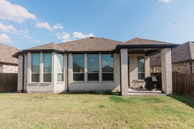 Single Family Residence For Sale in Kaufman County , 625 Claverton Lane, Forney, Texas 75126, 4 Bedroom, 3 Bathroom, 2 Garage spaces, 2,278 Sqft, built in 2021, Price $389,000, mls#21330389, Real Estate Agent in Forney, Homes For Sale in Kaufman county, Homes For Sale in Forney, Realtor in Forney Texas, Real Estate Brokerage Independent Realty Texas, Luminita Cordes Realtor