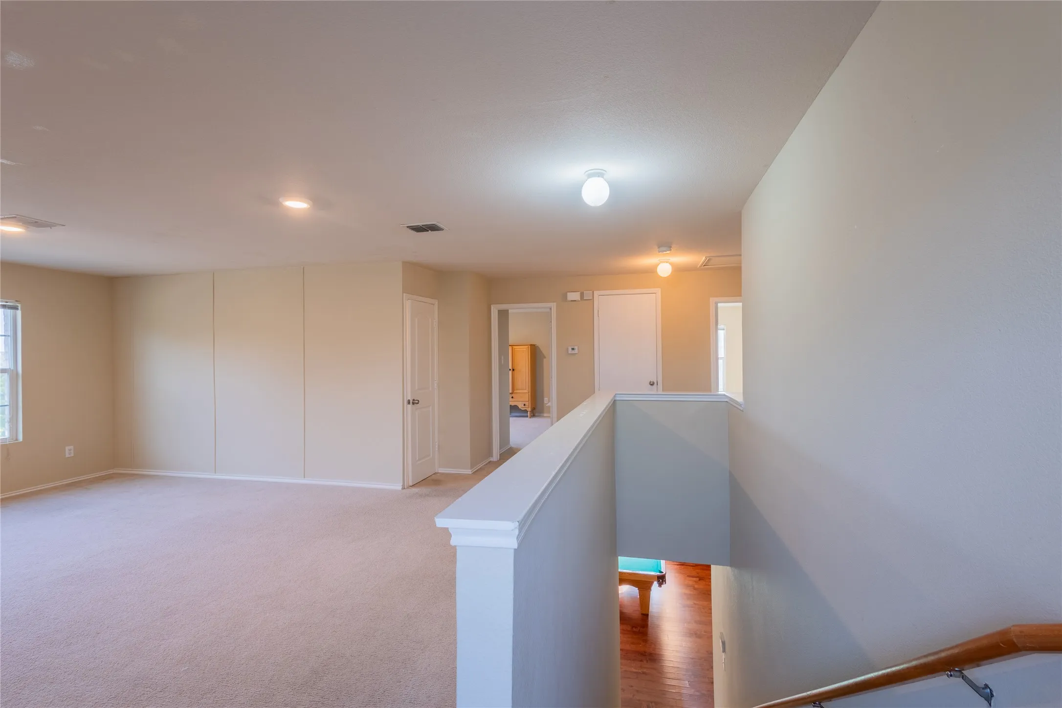 Single Family Residence For Sale in Denton County , 5718 Green Ivy Road, Denton, Texas 76210, 4 Bedroom, 3 Bathroom, 2 Garage spaces, 2,917 Sqft, built in 2006, Price $359,000, mls#21334671, Real Estate Agent in Denton, Homes For Sale in Denton county, Homes For Sale in Denton, Realtor in Denton Texas, Real Estate Brokerage Independent Realty Texas, Luminita Cordes Realtor