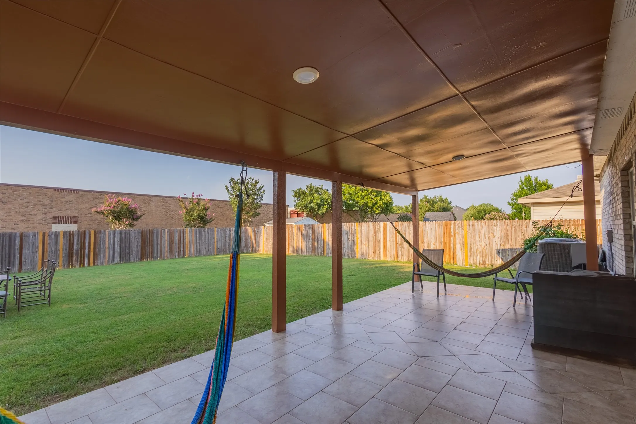 Single Family Residence For Sale in Denton County , 5718 Green Ivy Road, Denton, Texas 76210, 4 Bedroom, 3 Bathroom, 2 Garage spaces, 2,917 Sqft, built in 2006, Price $359,000, mls#21334671, Real Estate Agent in Denton, Homes For Sale in Denton county, Homes For Sale in Denton, Realtor in Denton Texas, Real Estate Brokerage Independent Realty Texas, Luminita Cordes Realtor