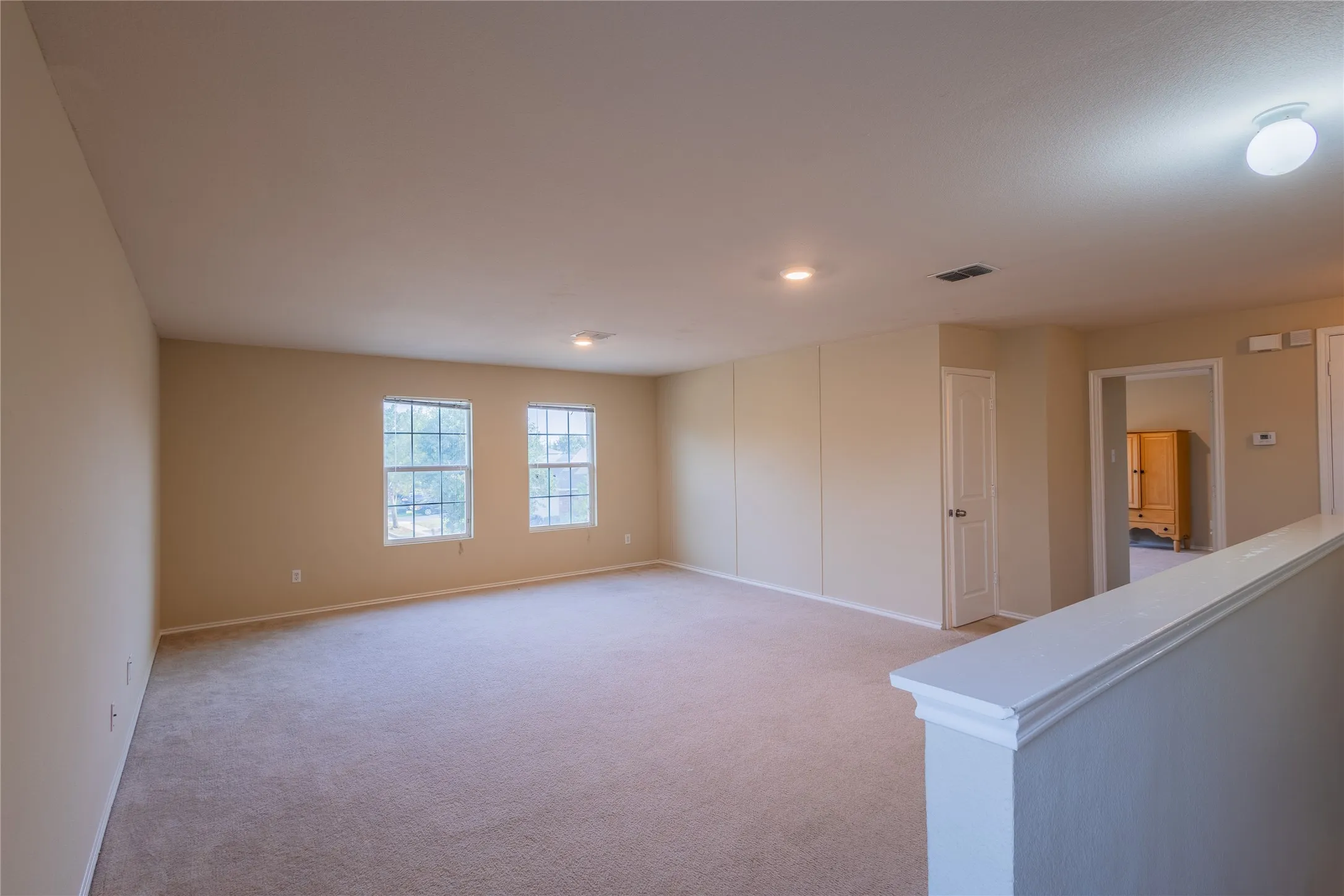 Single Family Residence For Sale in Denton County , 5718 Green Ivy Road, Denton, Texas 76210, 4 Bedroom, 3 Bathroom, 2 Garage spaces, 2,917 Sqft, built in 2006, Price $359,000, mls#21334671, Real Estate Agent in Denton, Homes For Sale in Denton county, Homes For Sale in Denton, Realtor in Denton Texas, Real Estate Brokerage Independent Realty Texas, Luminita Cordes Realtor