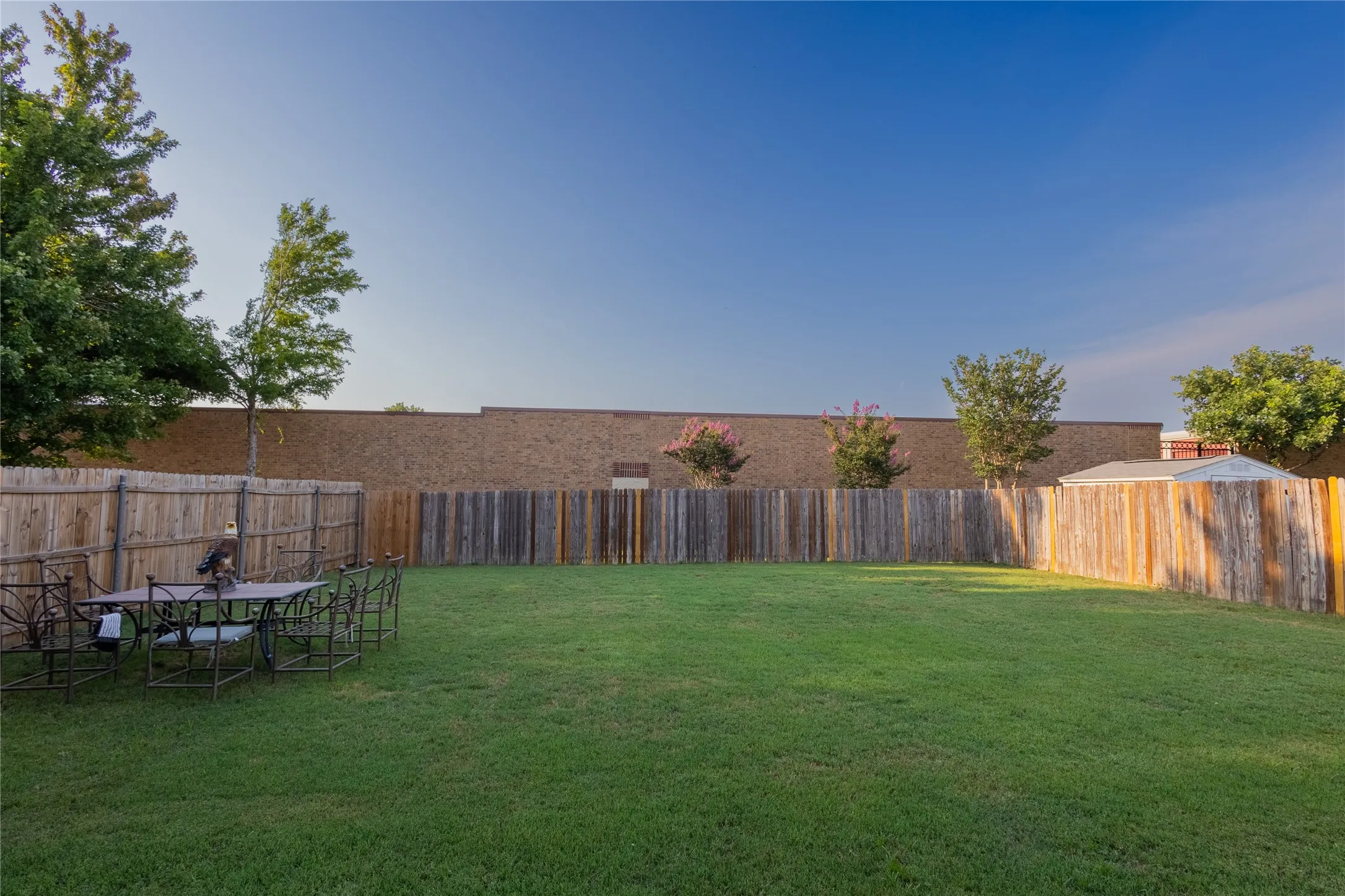 Single Family Residence For Sale in Denton County , 5718 Green Ivy Road, Denton, Texas 76210, 4 Bedroom, 3 Bathroom, 2 Garage spaces, 2,917 Sqft, built in 2006, Price $359,000, mls#21334671, Real Estate Agent in Denton, Homes For Sale in Denton county, Homes For Sale in Denton, Realtor in Denton Texas, Real Estate Brokerage Independent Realty Texas, Luminita Cordes Realtor