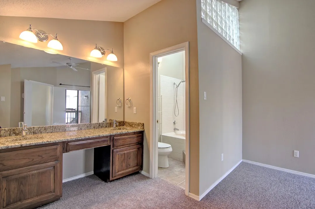 Condominium For Rent in Collin County , 4242 N Capistrano Drive 135, Dallas, Texas 75287, 2 Bedroom, 2 Bathroom, 1 Garage spaces, 1,337 Sqft, built in 1986, mls#21334250, Real Estate Agent in Dallas, Homes For Rent in Collin county, Homes For Rent in Dallas, Realtor in Dallas Texas, Real Estate Brokerage Independent Realty Texas, Luminita Cordes Realtor