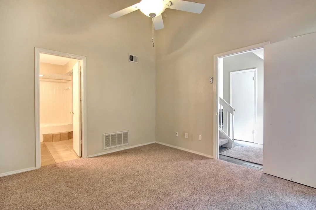 Condominium For Rent in Collin County , 4242 N Capistrano Drive 135, Dallas, Texas 75287, 2 Bedroom, 2 Bathroom, 1 Garage spaces, 1,337 Sqft, built in 1986, mls#21334250, Real Estate Agent in Dallas, Homes For Rent in Collin county, Homes For Rent in Dallas, Realtor in Dallas Texas, Real Estate Brokerage Independent Realty Texas, Luminita Cordes Realtor