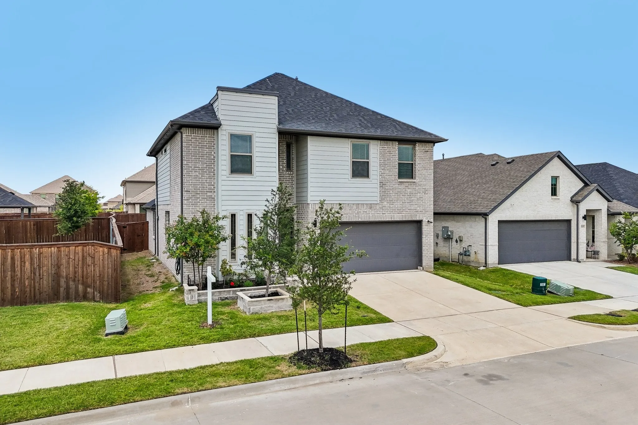 Single Family Residence For Sale in Collin County , 2829 Prospect Street, Celina, Texas 75009, 4 Bedroom, 4 Bathroom, 2 Garage spaces, 2,719 Sqft, built in 2023, Price $525,000, mls#21334460, Real Estate Agent in Celina, Homes For Sale in Collin county, Homes For Sale in Celina, Realtor in Celina Texas, Real Estate Brokerage Independent Realty Texas, Luminita Cordes Realtor