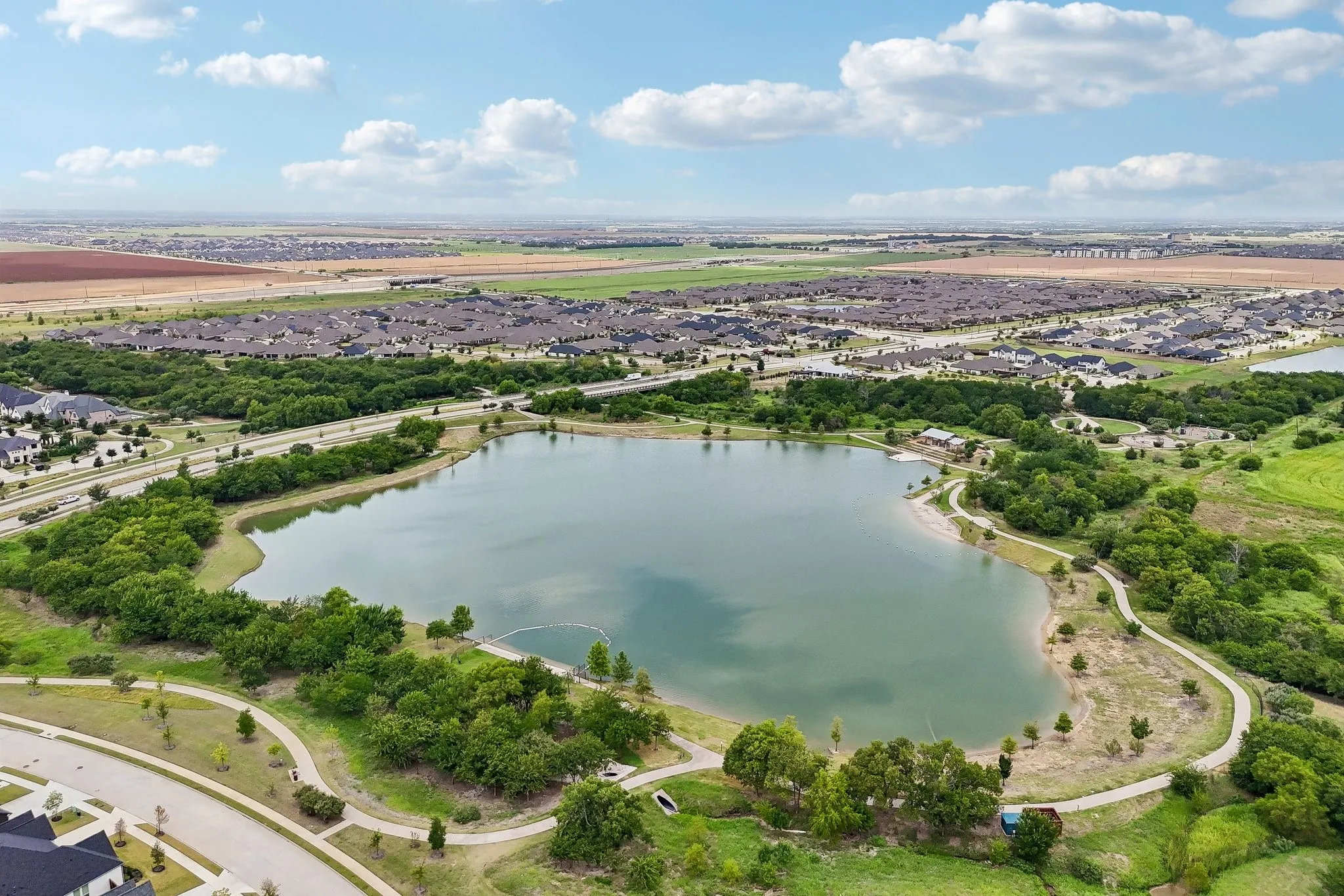 Single Family Residence For Sale in Collin County , 2829 Prospect Street, Celina, Texas 75009, 4 Bedroom, 4 Bathroom, 2 Garage spaces, 2,719 Sqft, built in 2023, Price $525,000, mls#21334460, Real Estate Agent in Celina, Homes For Sale in Collin county, Homes For Sale in Celina, Realtor in Celina Texas, Real Estate Brokerage Independent Realty Texas, Luminita Cordes Realtor