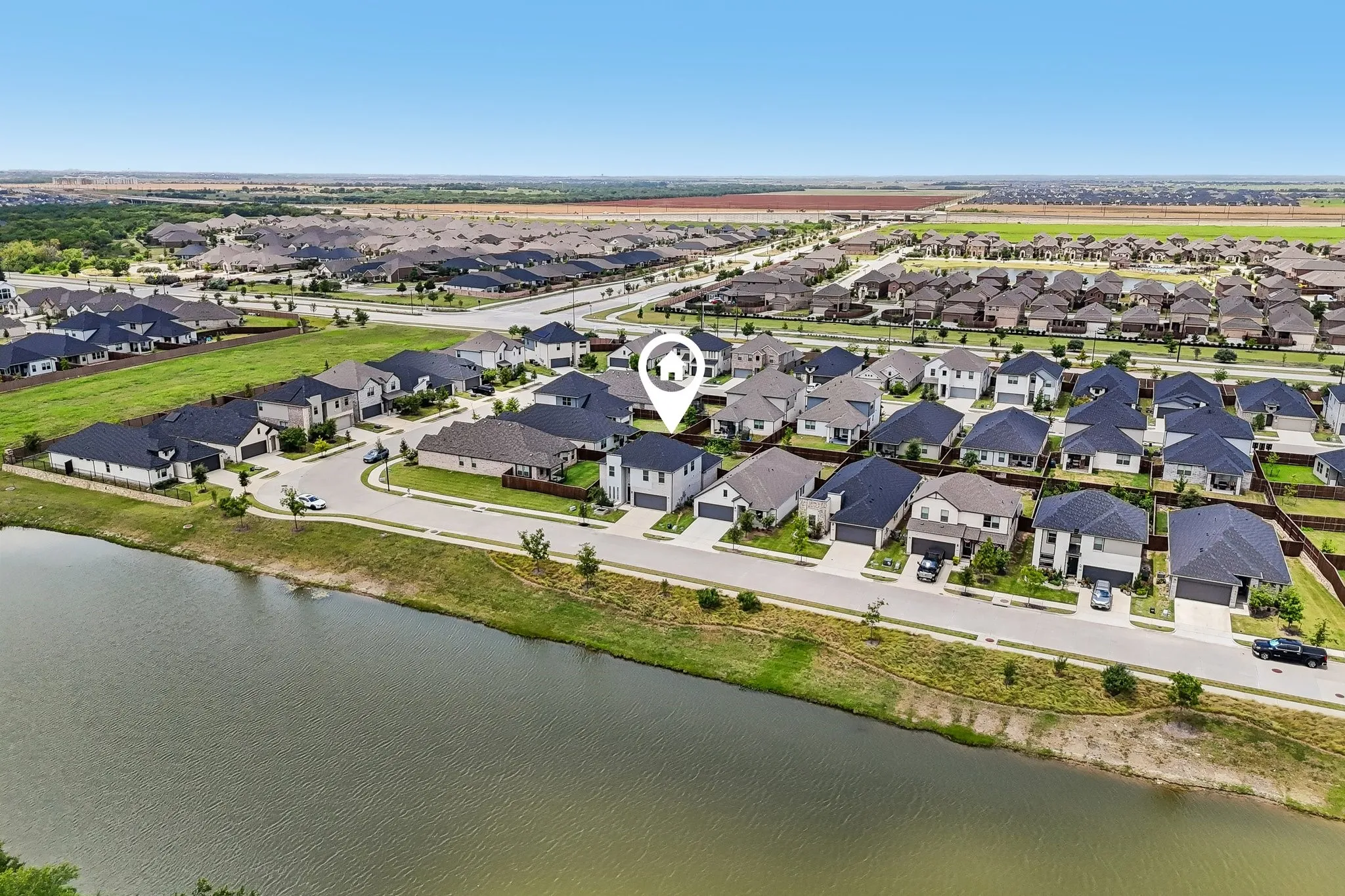 Single Family Residence For Sale in Collin County , 2829 Prospect Street, Celina, Texas 75009, 4 Bedroom, 4 Bathroom, 2 Garage spaces, 2,719 Sqft, built in 2023, Price $525,000, mls#21334460, Real Estate Agent in Celina, Homes For Sale in Collin county, Homes For Sale in Celina, Realtor in Celina Texas, Real Estate Brokerage Independent Realty Texas, Luminita Cordes Realtor