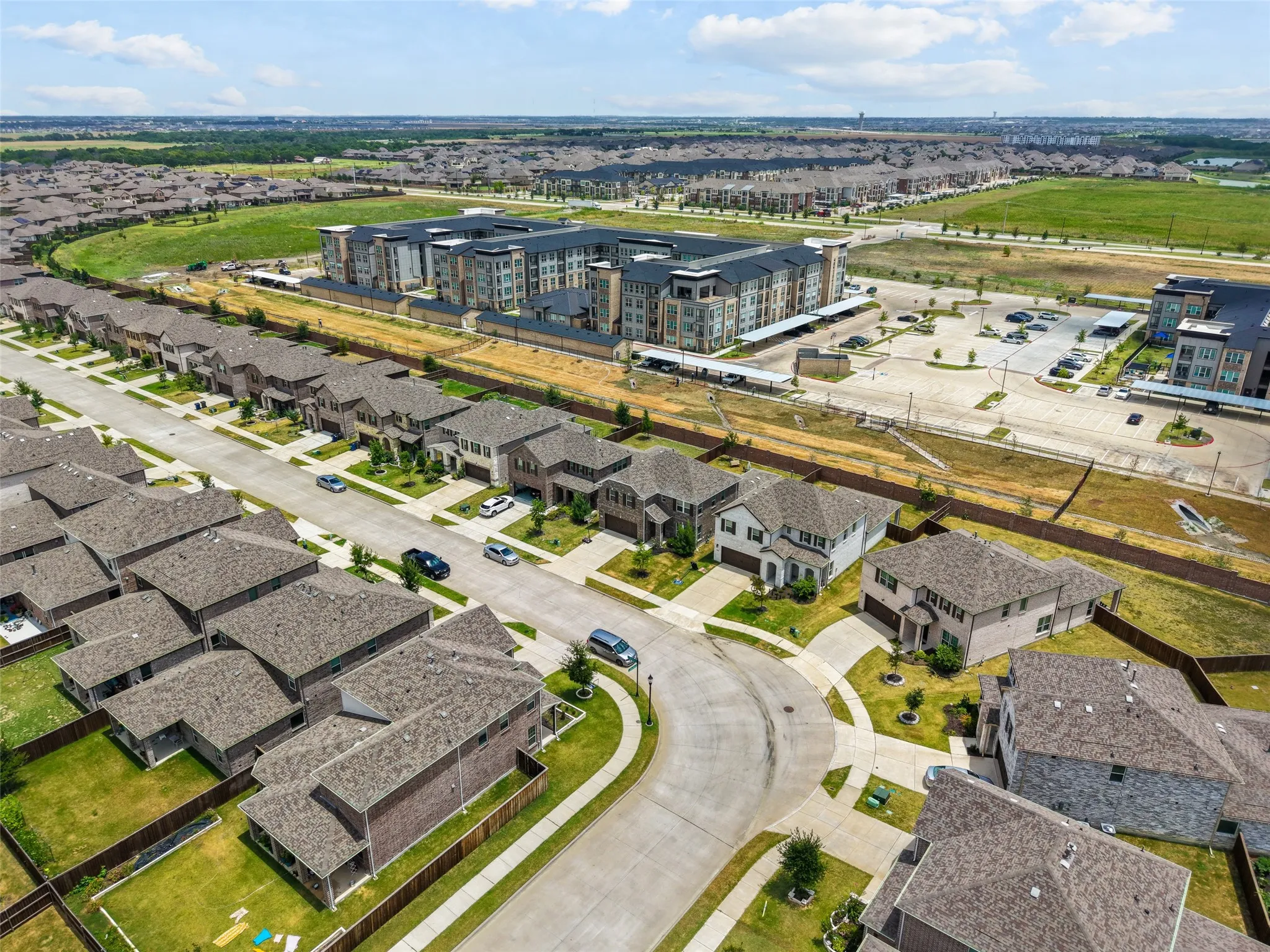 Single Family Residence For Sale in Denton County , 3744 Highland Bayou Drive, Celina, Texas 75078, 4 Bedroom, 3 Bathroom, 2 Garage spaces, 3,102 Sqft, built in 2022, mls#21292520, Real Estate Agent in Celina, Homes For Sale in Denton county, Homes For Sale in Celina, Realtor in Celina Texas, Real Estate Brokerage Independent Realty Texas, Luminita Cordes Realtor