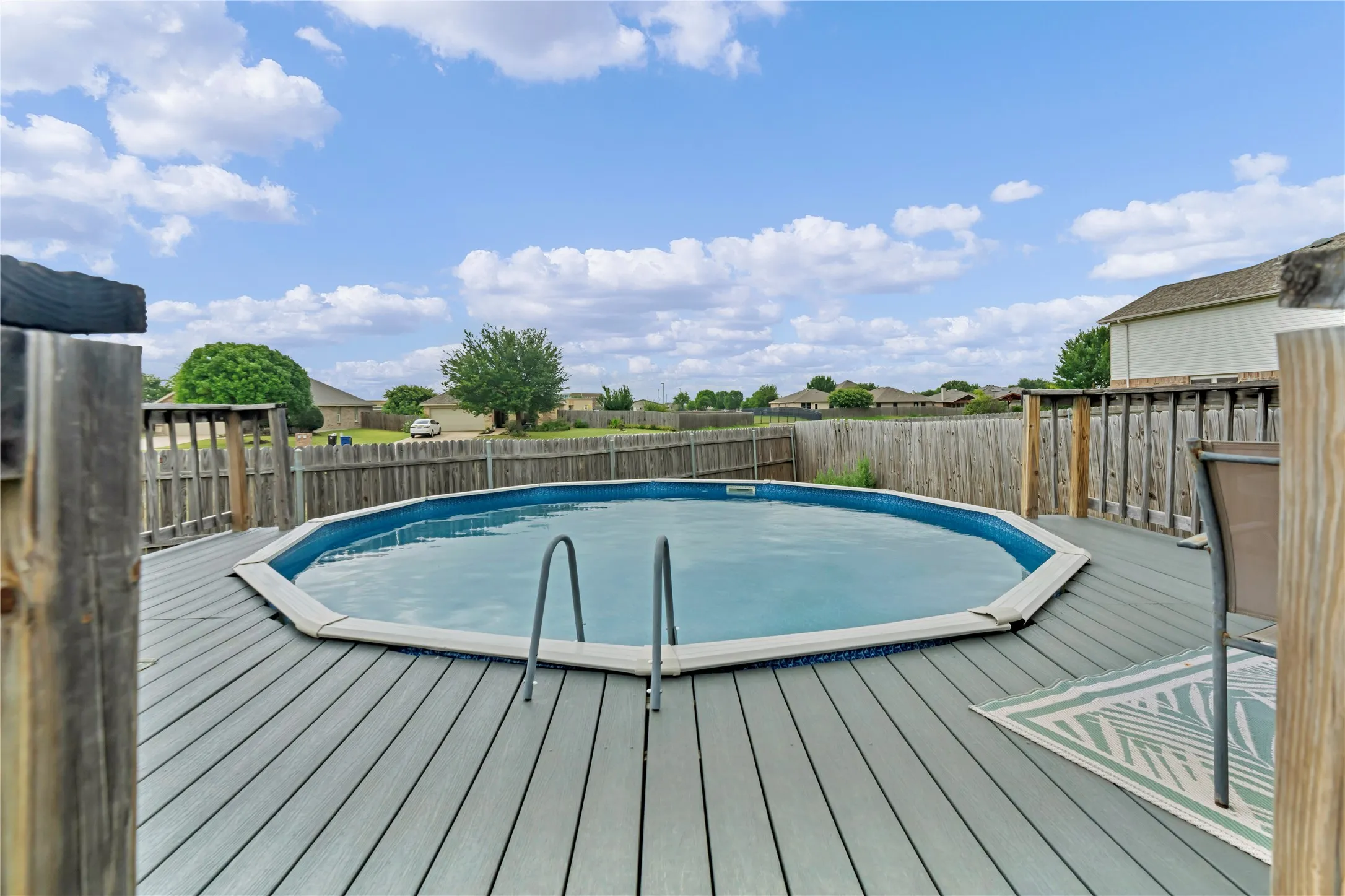 Single Family Residence For Sale in Johnson County , 1301 Erin Court, Burleson, Texas 76028, 3 Bedroom, 3 Bathroom, 2 Garage spaces, 2,214 Sqft, built in 2006, mls#21334214, Real Estate Agent in Burleson, Homes For Sale in Johnson county, Homes For Sale in Burleson, Realtor in Burleson Texas, Real Estate Brokerage Independent Realty Texas, Luminita Cordes Realtor