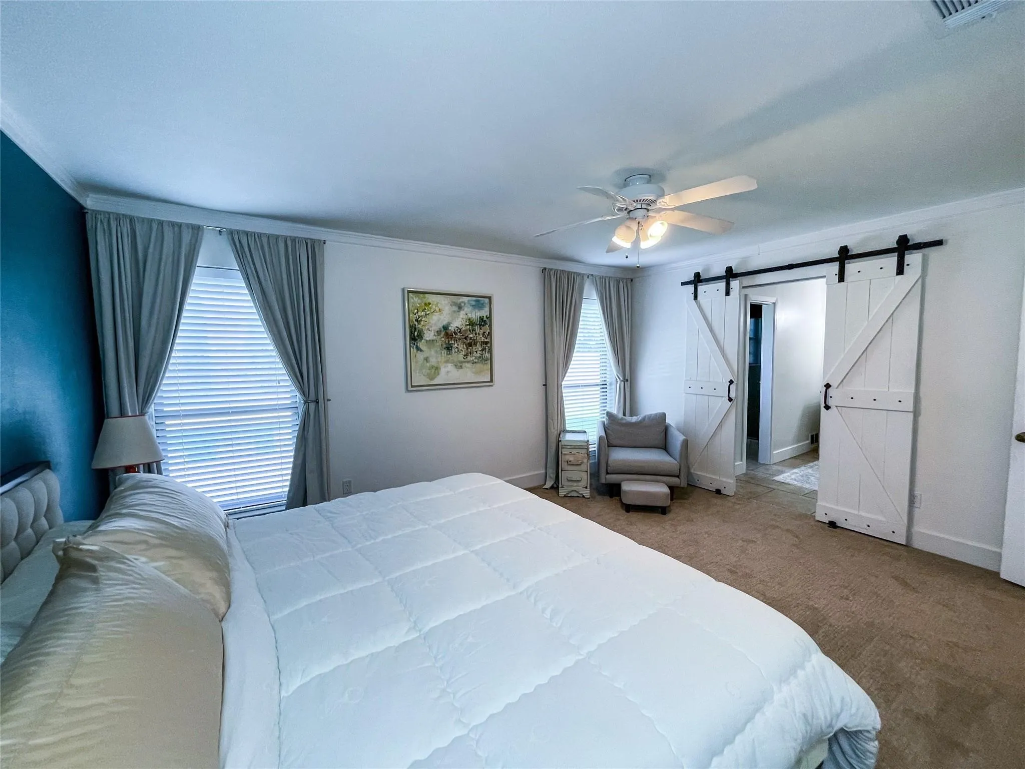 Single Family Residence For Sale in Tarrant County , 112 Overcrest Drive, Benbrook, Texas 76126, 3 Bedroom, 2 Bathroom, 2 Garage spaces, 2,040 Sqft, built in 1979, mls#21333228, Real Estate Agent in Benbrook, Homes For Sale in Tarrant county, Homes For Sale in Benbrook, Realtor in Benbrook Texas, Real Estate Brokerage Independent Realty Texas, Luminita Cordes Realtor