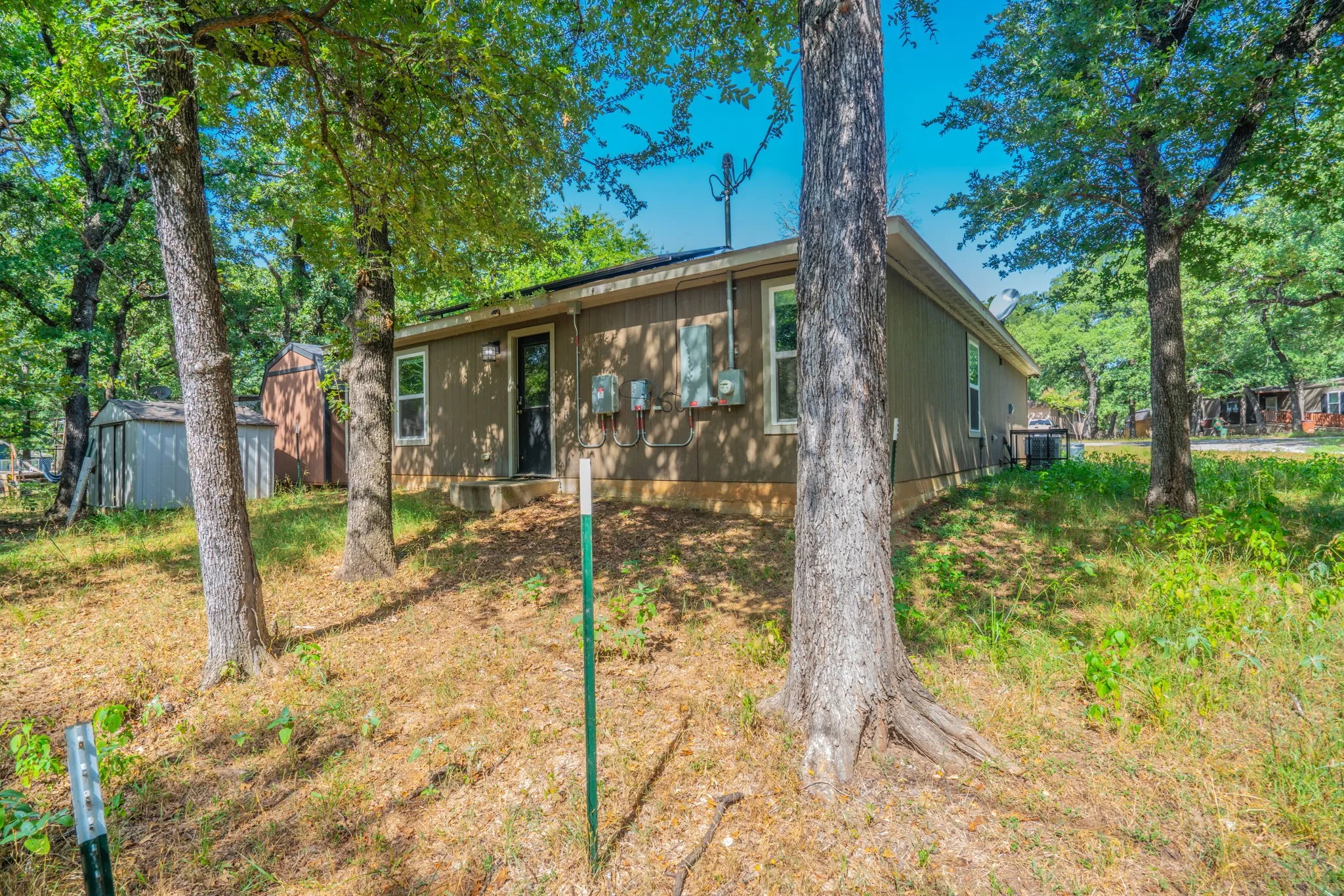 Single Family Residence For Sale in Tarrant County , 1312 Dawn Court, Pelican Bay, Texas 76020, 3 Bedroom, 2 Bathroom, 2 Garage spaces, 1,024 Sqft, built in 2020, mls#21334853, Real Estate Agent in Pelican Bay, Homes For Sale in Tarrant county, Homes For Sale in Pelican Bay, Realtor in Pelican Bay Texas, Real Estate Brokerage Independent Realty Texas, Luminita Cordes Realtor