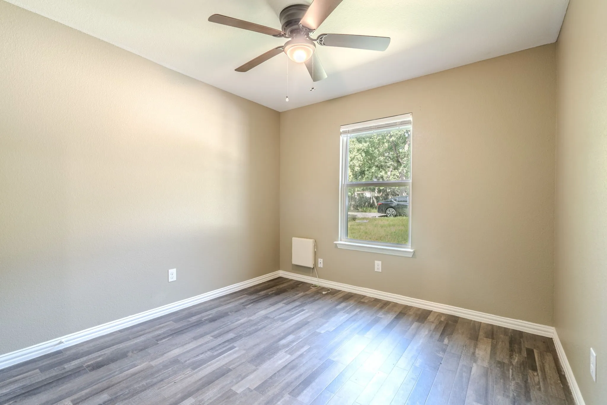 Single Family Residence For Sale in Tarrant County , 1312 Dawn Court, Pelican Bay, Texas 76020, 3 Bedroom, 2 Bathroom, 2 Garage spaces, 1,024 Sqft, built in 2020, mls#21334853, Real Estate Agent in Pelican Bay, Homes For Sale in Tarrant county, Homes For Sale in Pelican Bay, Realtor in Pelican Bay Texas, Real Estate Brokerage Independent Realty Texas, Luminita Cordes Realtor