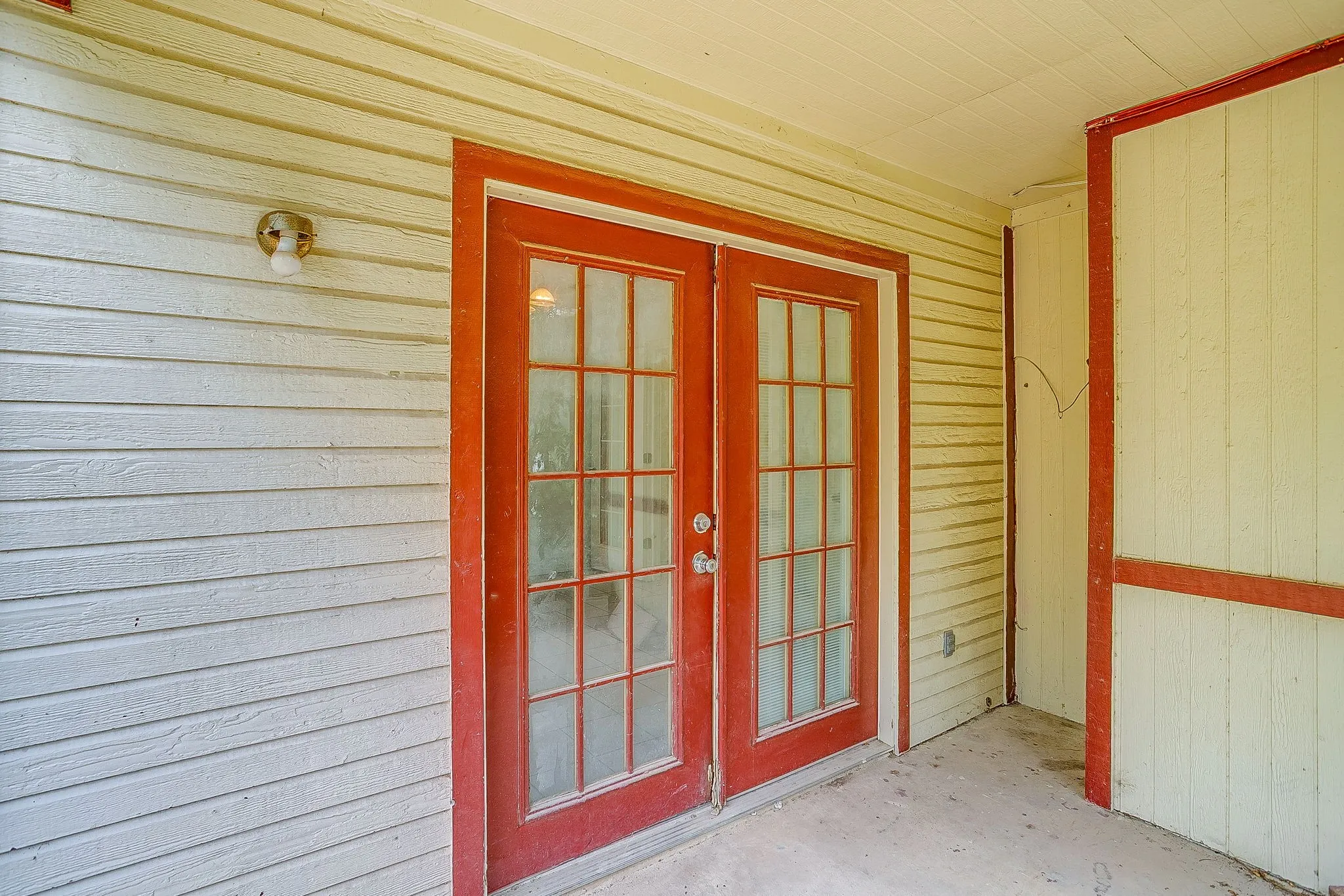 Covered back porch