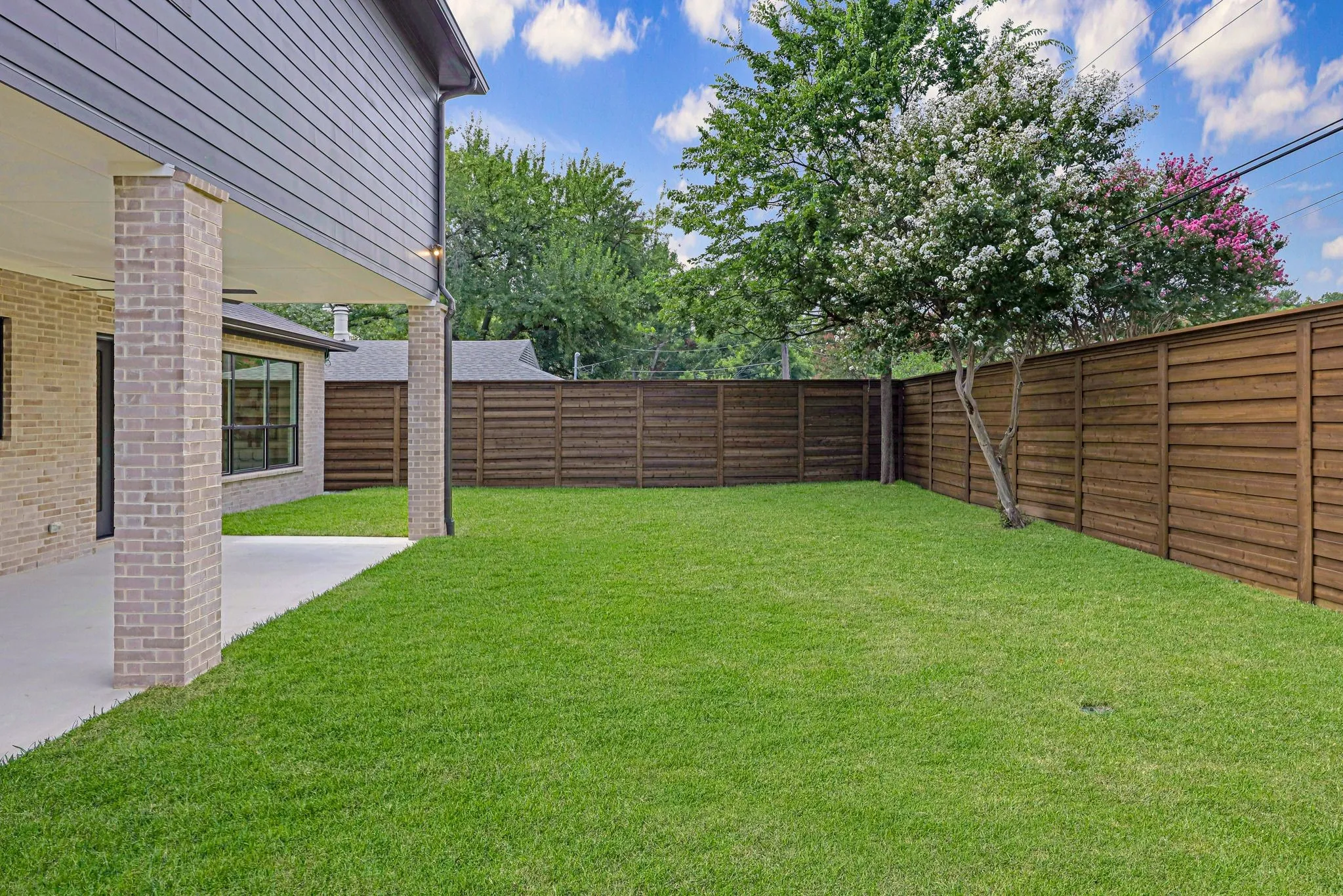 Single Family Residence For Sale in Dallas County , 9621 Lanward Drive, Dallas, Texas 75238, 5 Bedroom, 5 Bathroom, 2 Garage spaces, 4,350 Sqft, built in 2026, mls#21334331, Real Estate Agent in Dallas, Homes For Sale in Dallas county, Homes For Sale in Dallas, Realtor in Dallas Texas, Real Estate Brokerage Independent Realty Texas, Luminita Cordes Realtor