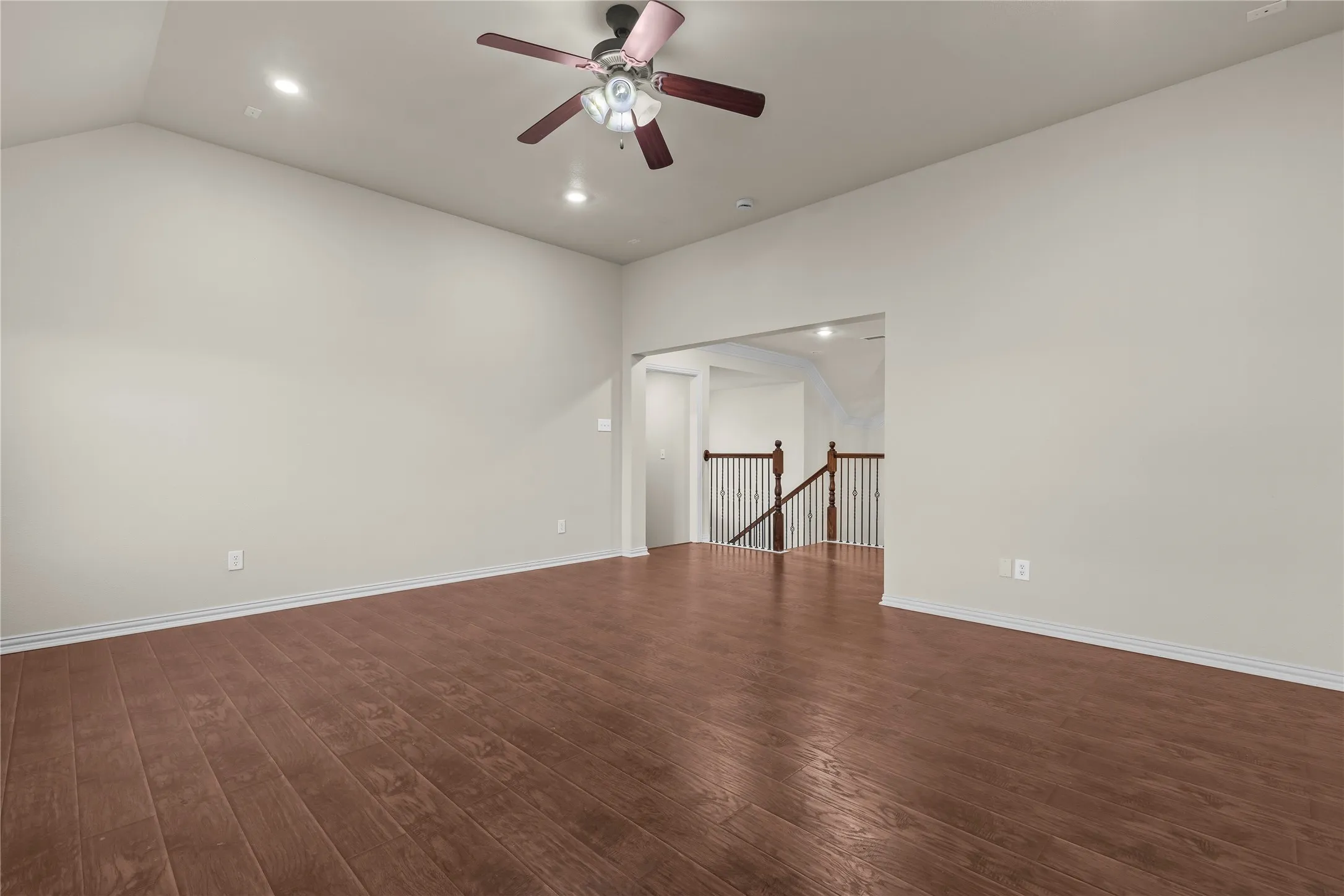 Single Family Residence For Sale in Dallas County , 8302 Munich Drive, Rowlett, Texas 75089, 4 Bedroom, 4 Bathroom, 2 Garage spaces, 3,794 Sqft, built in 2005, mls#21333344, Real Estate Agent in Rowlett, Homes For Sale in Dallas county, Homes For Sale in Rowlett, Realtor in Rowlett Texas, Real Estate Brokerage Independent Realty Texas, Luminita Cordes Realtor