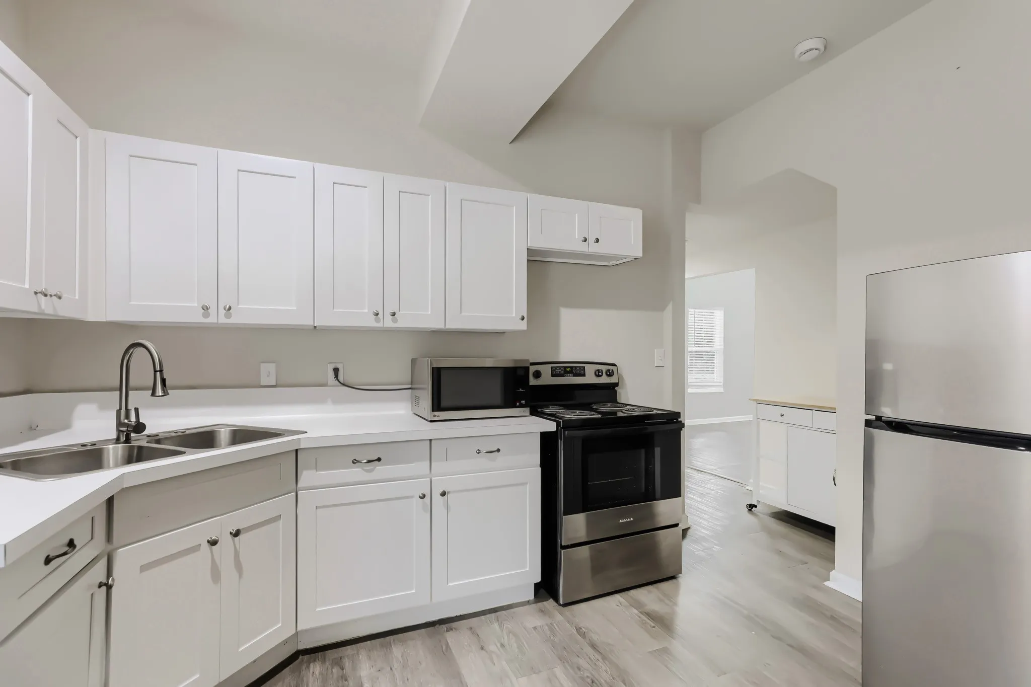Single Family Residence For Sale in Denton County , 123 S 2nd Street, Sanger, Texas 76266, 3 Bedroom, 3 Bathroom, Garage spaces, 1,496 Sqft, built in 1954, mls#21246875, Real Estate Agent in Sanger, Homes For Sale in Denton county, Homes For Sale in Sanger, Realtor in Sanger Texas, Real Estate Brokerage Independent Realty Texas, Luminita Cordes Realtor