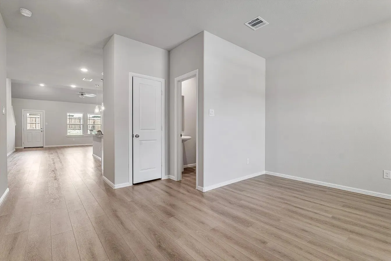 Single Family Residence For Rent in Collin County , 422 Wydown Drive, Princeton, Texas 75407, 4 Bedroom, 3 Bathroom, 2 Garage spaces, 2,547 Sqft, built in 2025, mls#21334501, Real Estate Agent in Princeton, Homes For Rent in Collin county, Homes For Rent in Princeton, Realtor in Princeton Texas, Real Estate Brokerage Independent Realty Texas, Luminita Cordes Realtor