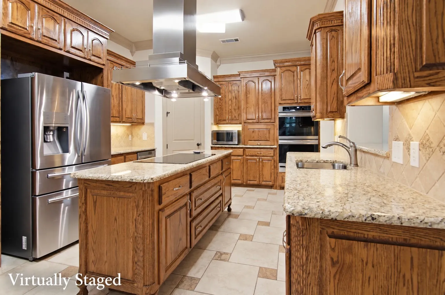 Single Family Residence For Sale in Tarrant County , 502 Lismore Drive, Mansfield, Texas 76063, 5 Bedroom, 3 Bathroom, 3 Garage spaces, 3,501 Sqft, built in 2008, mls#21334765, Real Estate Agent in Mansfield, Homes For Sale in Tarrant county, Homes For Sale in Mansfield, Realtor in Mansfield Texas, Real Estate Brokerage Independent Realty Texas, Luminita Cordes Realtor