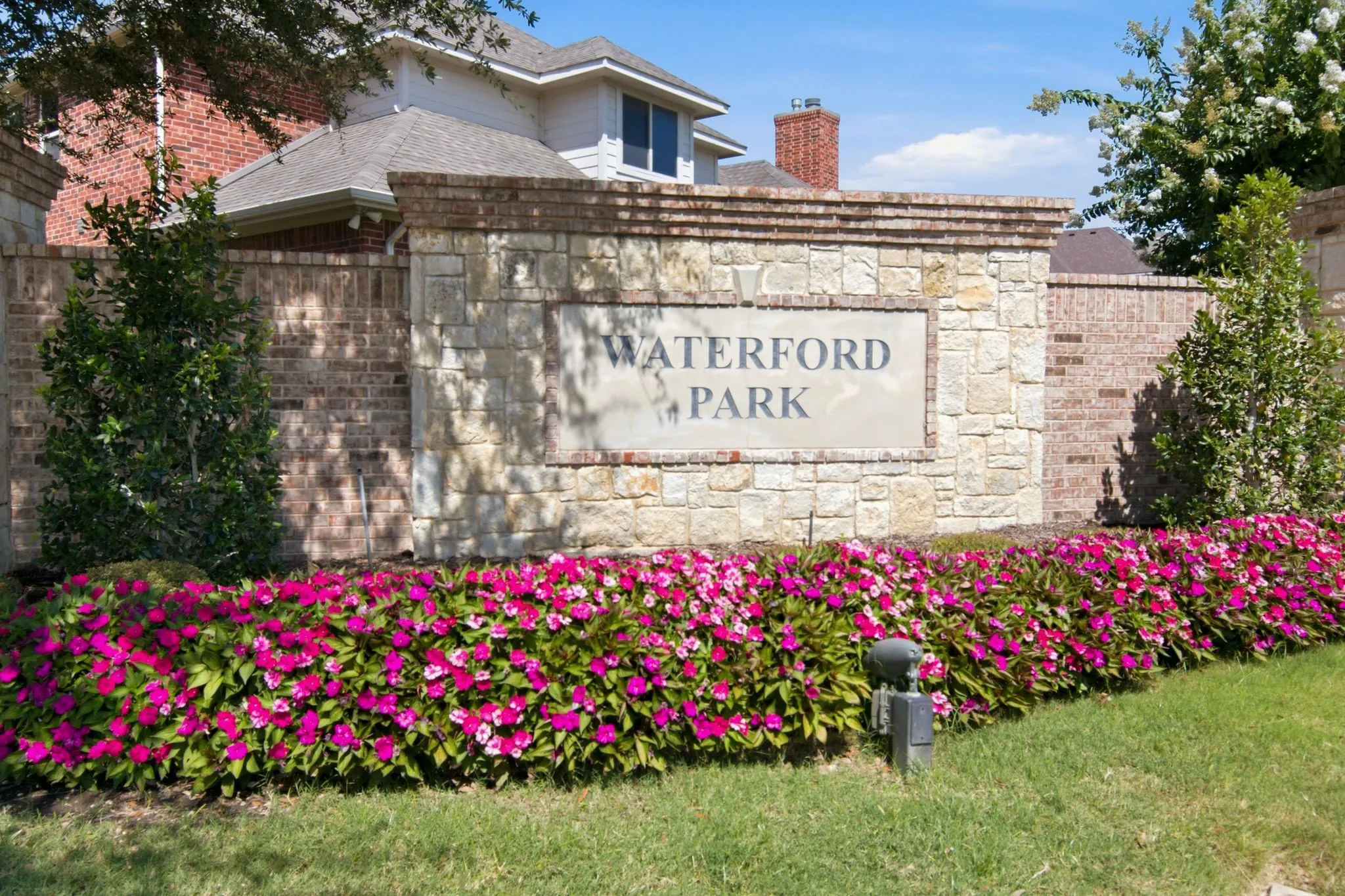 Single Family Residence For Sale in Tarrant County , 502 Lismore Drive, Mansfield, Texas 76063, 5 Bedroom, 3 Bathroom, 3 Garage spaces, 3,501 Sqft, built in 2008, mls#21334765, Real Estate Agent in Mansfield, Homes For Sale in Tarrant county, Homes For Sale in Mansfield, Realtor in Mansfield Texas, Real Estate Brokerage Independent Realty Texas, Luminita Cordes Realtor