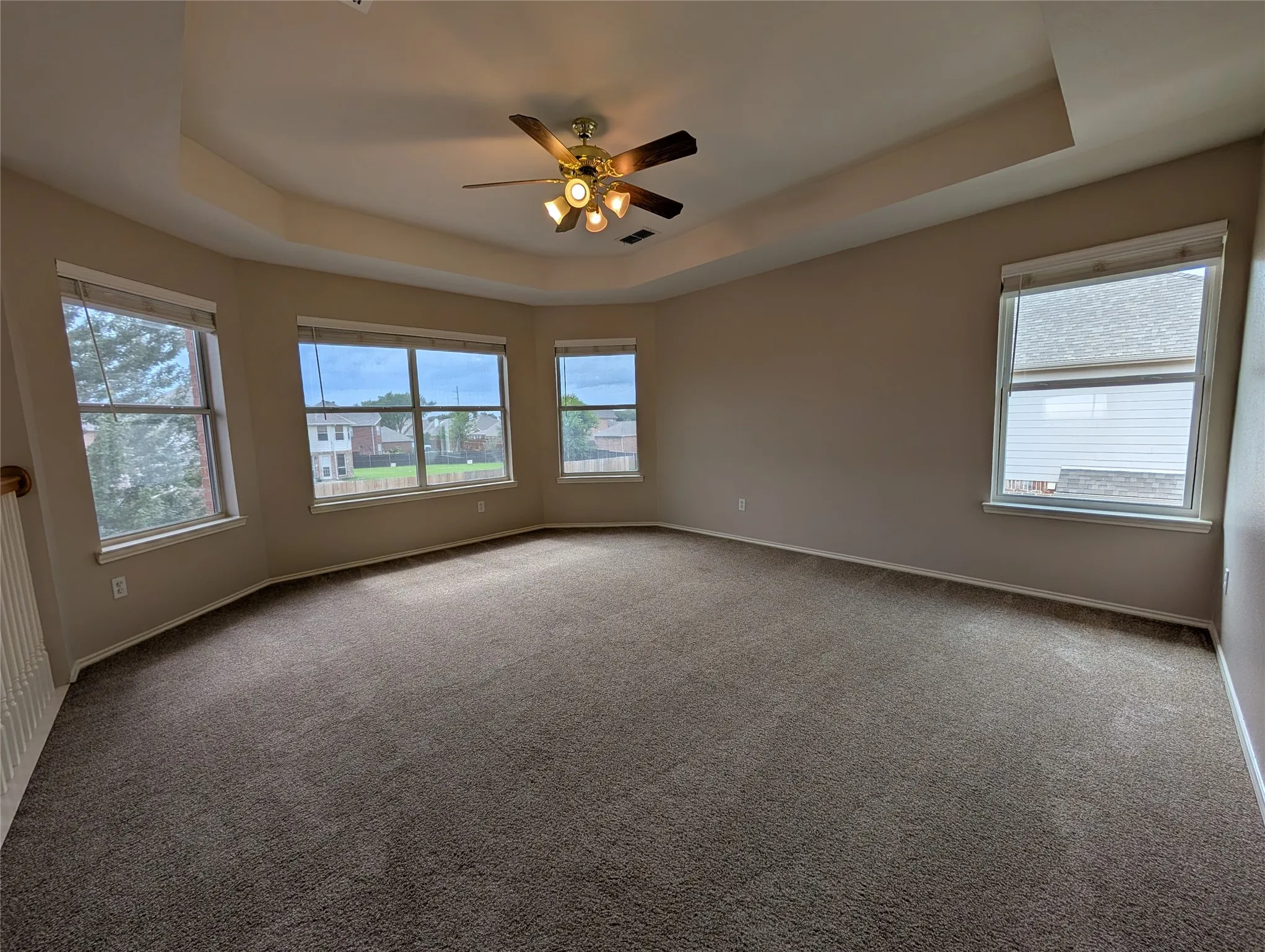 Single Family Residence For Sale in Collin County , 427 Rainforest Court, Murphy, Texas 75094, 4 Bedroom, 3 Bathroom, 2 Garage spaces, 2,758 Sqft, built in 2000, mls#21334329, Real Estate Agent in Murphy, Homes For Sale in Collin county, Homes For Sale in Murphy, Realtor in Murphy Texas, Real Estate Brokerage Independent Realty Texas, Luminita Cordes Realtor