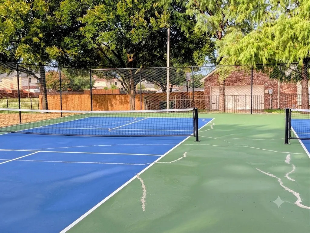 Single Family Residence For Sale in Collin County , 427 Rainforest Court, Murphy, Texas 75094, 4 Bedroom, 3 Bathroom, 2 Garage spaces, 2,758 Sqft, built in 2000, mls#21334329, Real Estate Agent in Murphy, Homes For Sale in Collin county, Homes For Sale in Murphy, Realtor in Murphy Texas, Real Estate Brokerage Independent Realty Texas, Luminita Cordes Realtor