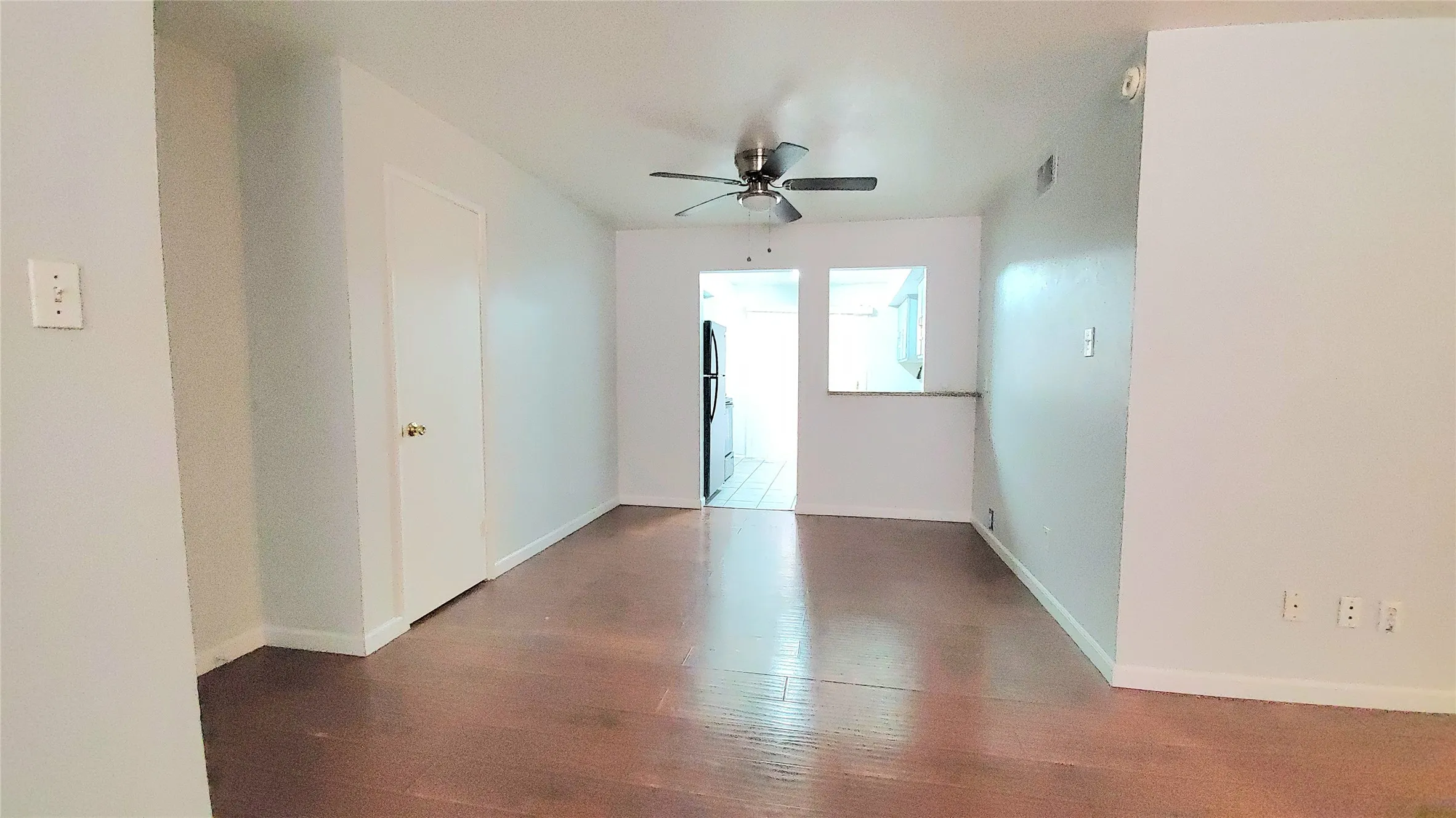 Condominium For Rent in Dallas County , 8081 Meadow Road 122, Dallas, Texas 75231, 2 Bedroom, 2 Bathroom, Garage spaces, 1,053 Sqft, built in 1969, mls#21334889, Real Estate Agent in Dallas, Homes For Rent in Dallas county, Homes For Rent in Dallas, Realtor in Dallas Texas, Real Estate Brokerage Independent Realty Texas, Luminita Cordes Realtor