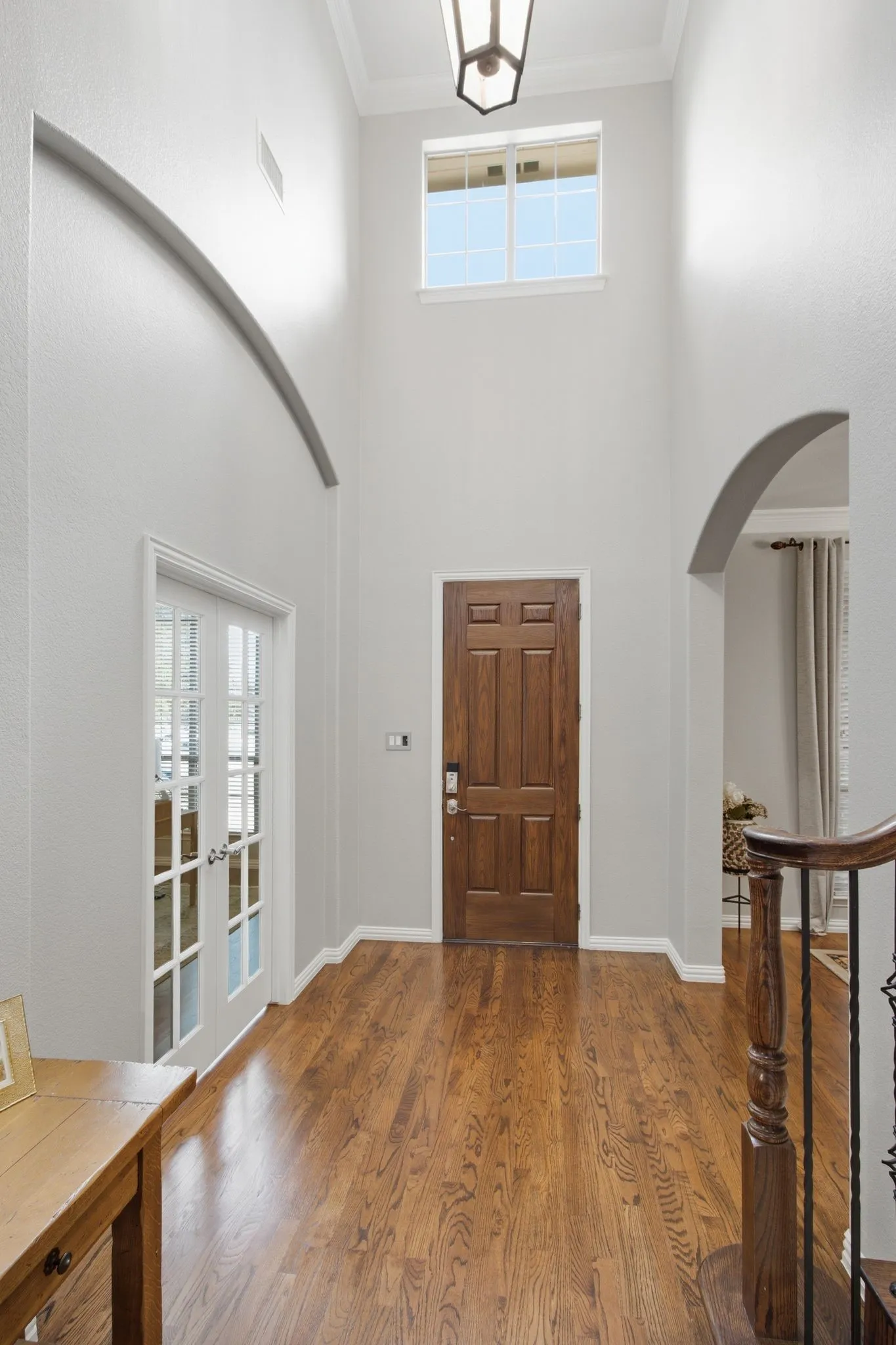 Single Family Residence For Sale in Denton County , 8504 Jefferson Way, Lantana, Texas 76226, 4 Bedroom, 4 Bathroom, 2 Garage spaces, 3,595 Sqft, built in 2006, mls#21333222, Real Estate Agent in Lantana, Homes For Sale in Denton county, Homes For Sale in Lantana, Realtor in Lantana Texas, Real Estate Brokerage Independent Realty Texas, Luminita Cordes Realtor
