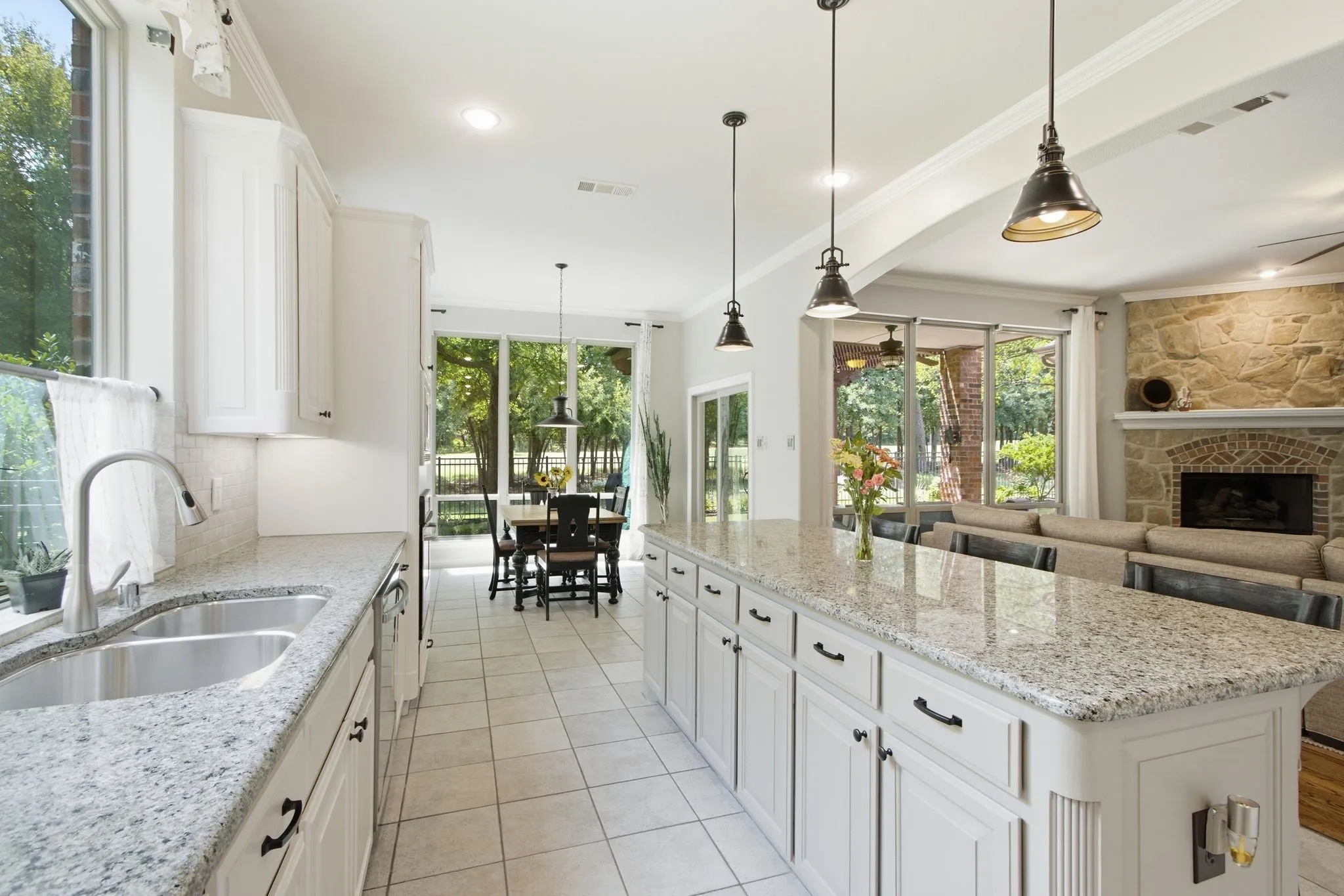 Single Family Residence For Sale in Denton County , 8504 Jefferson Way, Lantana, Texas 76226, 4 Bedroom, 4 Bathroom, 2 Garage spaces, 3,595 Sqft, built in 2006, mls#21333222, Real Estate Agent in Lantana, Homes For Sale in Denton county, Homes For Sale in Lantana, Realtor in Lantana Texas, Real Estate Brokerage Independent Realty Texas, Luminita Cordes Realtor