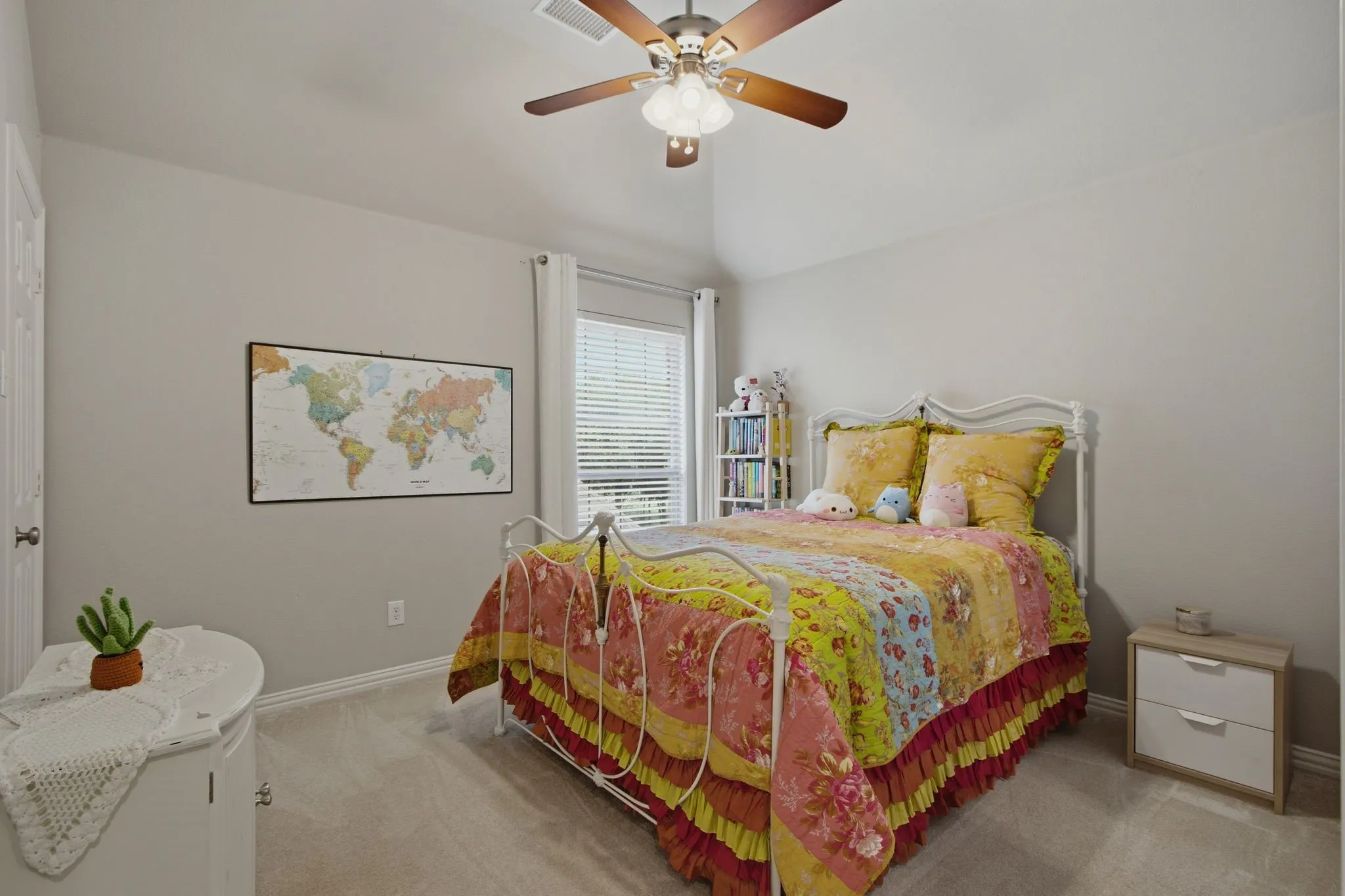 Single Family Residence For Sale in Denton County , 8504 Jefferson Way, Lantana, Texas 76226, 4 Bedroom, 4 Bathroom, 2 Garage spaces, 3,595 Sqft, built in 2006, mls#21333222, Real Estate Agent in Lantana, Homes For Sale in Denton county, Homes For Sale in Lantana, Realtor in Lantana Texas, Real Estate Brokerage Independent Realty Texas, Luminita Cordes Realtor