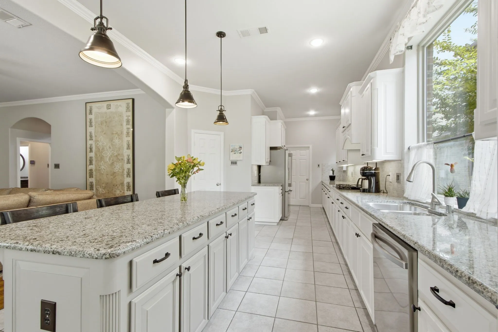 Single Family Residence For Sale in Denton County , 8504 Jefferson Way, Lantana, Texas 76226, 4 Bedroom, 4 Bathroom, 2 Garage spaces, 3,595 Sqft, built in 2006, mls#21333222, Real Estate Agent in Lantana, Homes For Sale in Denton county, Homes For Sale in Lantana, Realtor in Lantana Texas, Real Estate Brokerage Independent Realty Texas, Luminita Cordes Realtor