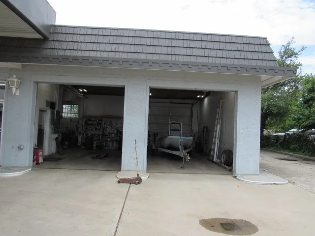 Business For Sale in Brown County , 1519 Austin Avenue, Brownwood, Texas 76801, 0, 0, Garage spaces, 0 Sqft, built in 0, Price $329,000, mls#21334912, Real Estate Agent in Brownwood, Homes For Sale in Brown county, Homes For Sale in Brownwood, Realtor in Brownwood Texas, Real Estate Brokerage Independent Realty Texas, Luminita Cordes Realtor