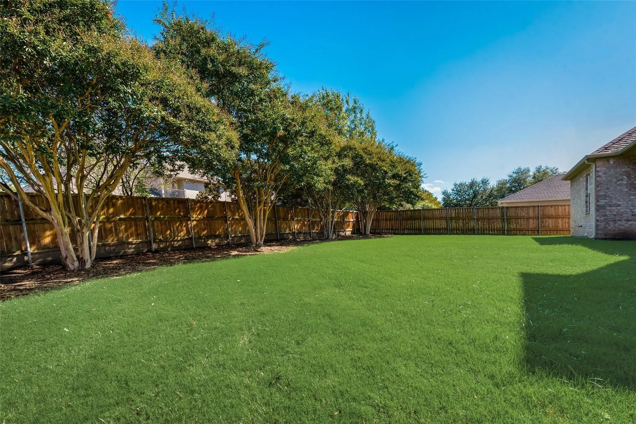 Single Family Residence For Rent in Rockwall County , 120 Cambridge Court, Heath, Texas 75032, 5 Bedroom, 5 Bathroom, 3 Garage spaces, 3,174 Sqft, built in 2001, mls#21334851, Real Estate Agent in Heath, Homes For Rent in Rockwall county, Homes For Rent in Heath, Realtor in Heath Texas, Real Estate Brokerage Independent Realty Texas, Luminita Cordes Realtor