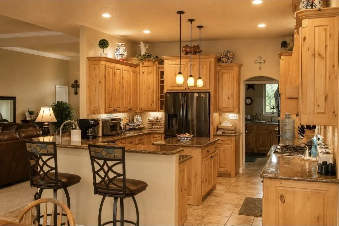 Single Family Residence For Sale in Parker County , 1225 Driftwood Ranch Trail, Weatherford, Texas 76087, 3 Bedroom, 2 Bathroom, 2 Garage spaces, 2,356 Sqft, built in 2006, mls#21334916, Real Estate Agent in Weatherford, Homes For Sale in Parker county, Homes For Sale in Weatherford, Realtor in Weatherford Texas, Real Estate Brokerage Independent Realty Texas, Luminita Cordes Realtor