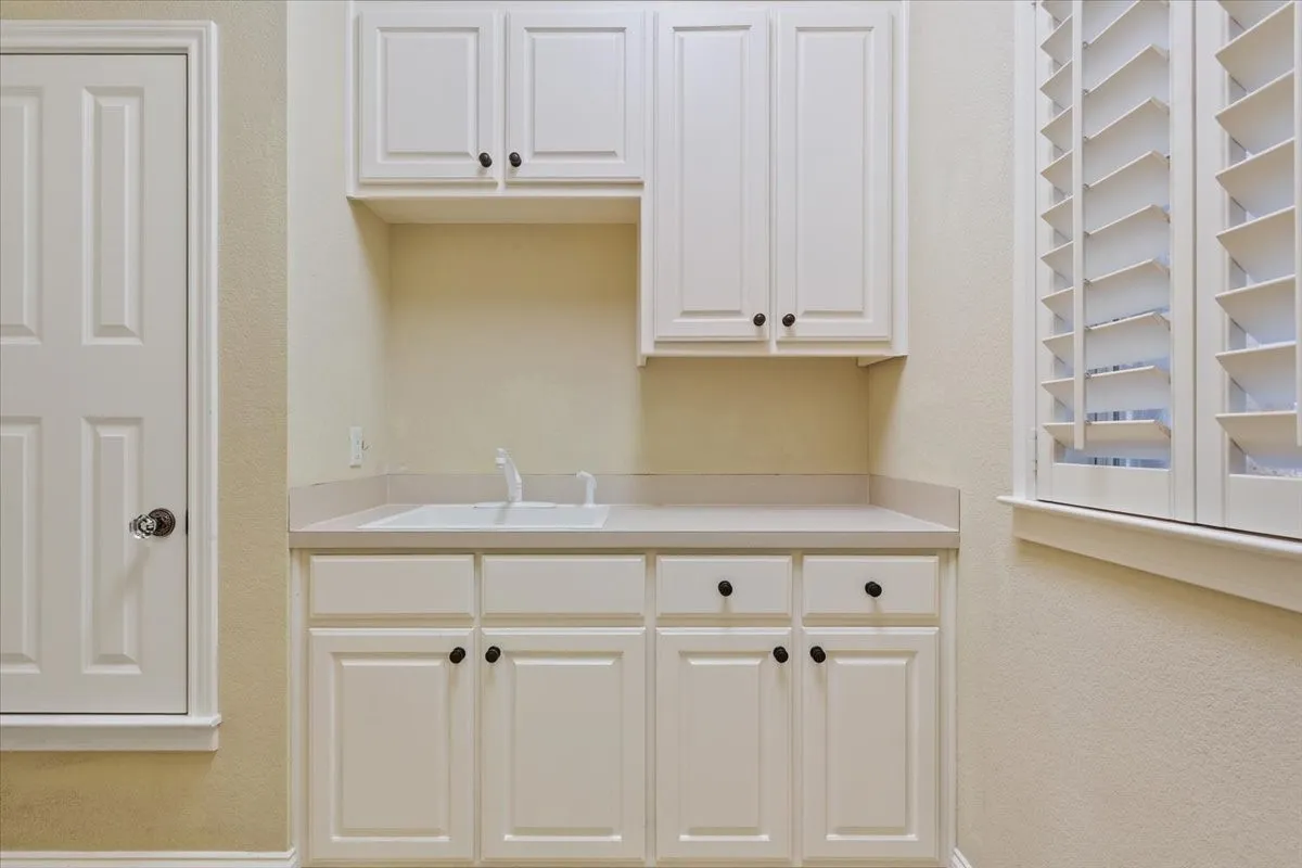 Single Family Residence For Sale in Mc Lennan County , 501 Sienna Bend Trail, Waco, Texas 76657, 4 Bedroom, 5 Bathroom, 2 Garage spaces, 2,983 Sqft, built in 2003, mls#21334909, Real Estate Agent in Waco, Homes For Sale in Mc Lennan county, Homes For Sale in Waco, Realtor in Waco Texas, Real Estate Brokerage Independent Realty Texas, Luminita Cordes Realtor