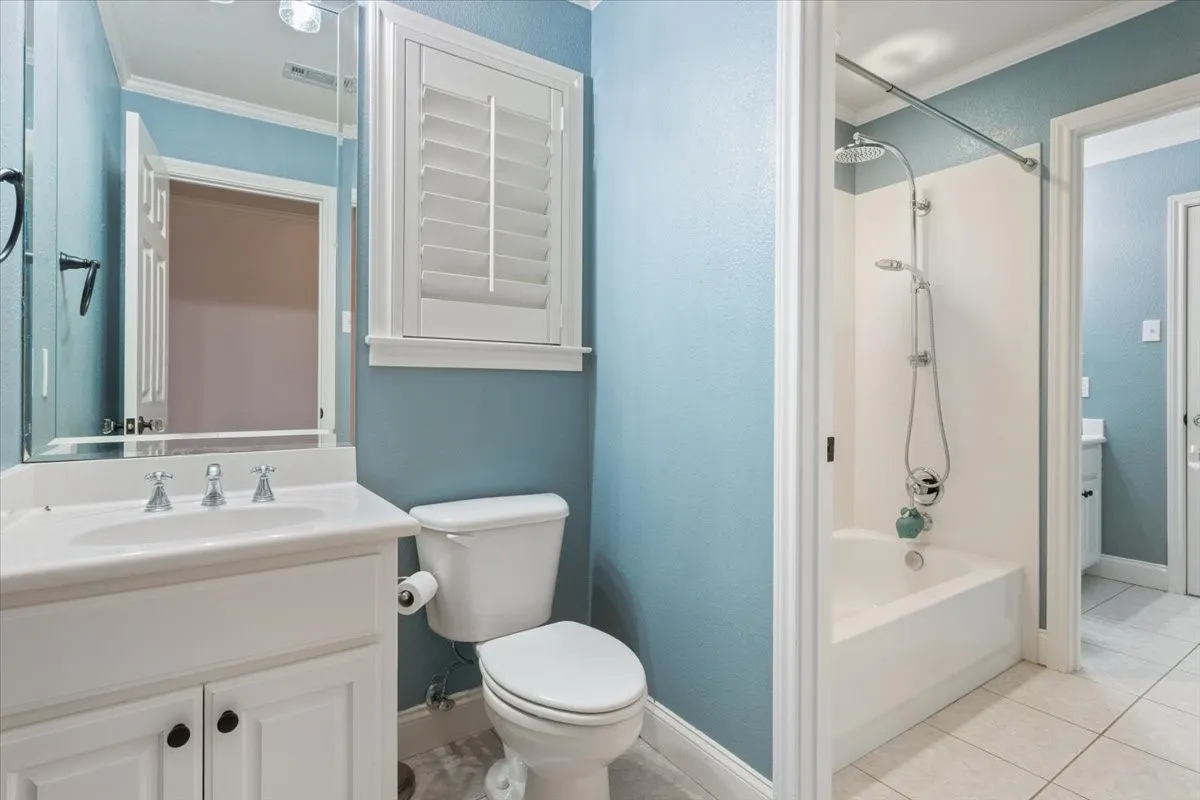 Single Family Residence For Sale in Mc Lennan County , 501 Sienna Bend Trail, Waco, Texas 76657, 4 Bedroom, 5 Bathroom, 2 Garage spaces, 2,983 Sqft, built in 2003, mls#21334909, Real Estate Agent in Waco, Homes For Sale in Mc Lennan county, Homes For Sale in Waco, Realtor in Waco Texas, Real Estate Brokerage Independent Realty Texas, Luminita Cordes Realtor