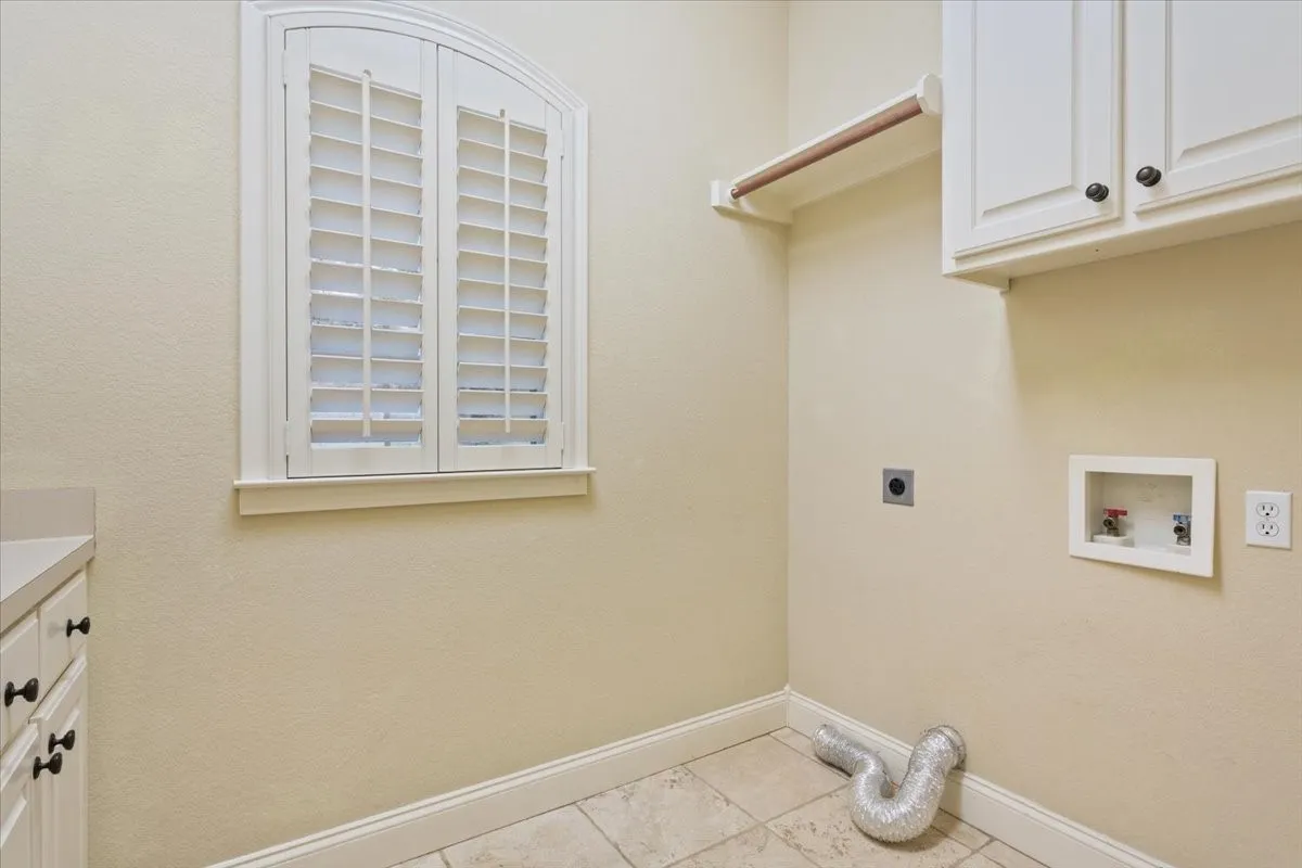 Single Family Residence For Sale in Mc Lennan County , 501 Sienna Bend Trail, Waco, Texas 76657, 4 Bedroom, 5 Bathroom, 2 Garage spaces, 2,983 Sqft, built in 2003, mls#21334909, Real Estate Agent in Waco, Homes For Sale in Mc Lennan county, Homes For Sale in Waco, Realtor in Waco Texas, Real Estate Brokerage Independent Realty Texas, Luminita Cordes Realtor