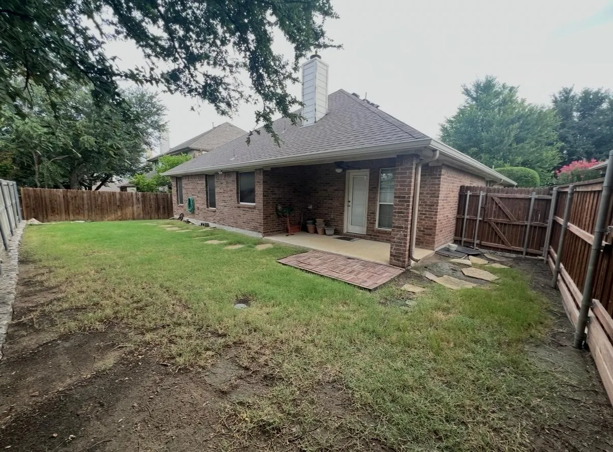 Single Family Residence For Sale in Collin County , 8501 Blacktail Trail, Mc Kinney, Texas 75070, 3 Bedroom, 2 Bathroom, 2 Garage spaces, 1,871 Sqft, built in 2003, mls#21333892, Real Estate Agent in Mc Kinney, Homes For Sale in Collin county, Homes For Sale in Mc Kinney, Realtor in Mc Kinney Texas, Real Estate Brokerage Independent Realty Texas, Luminita Cordes Realtor