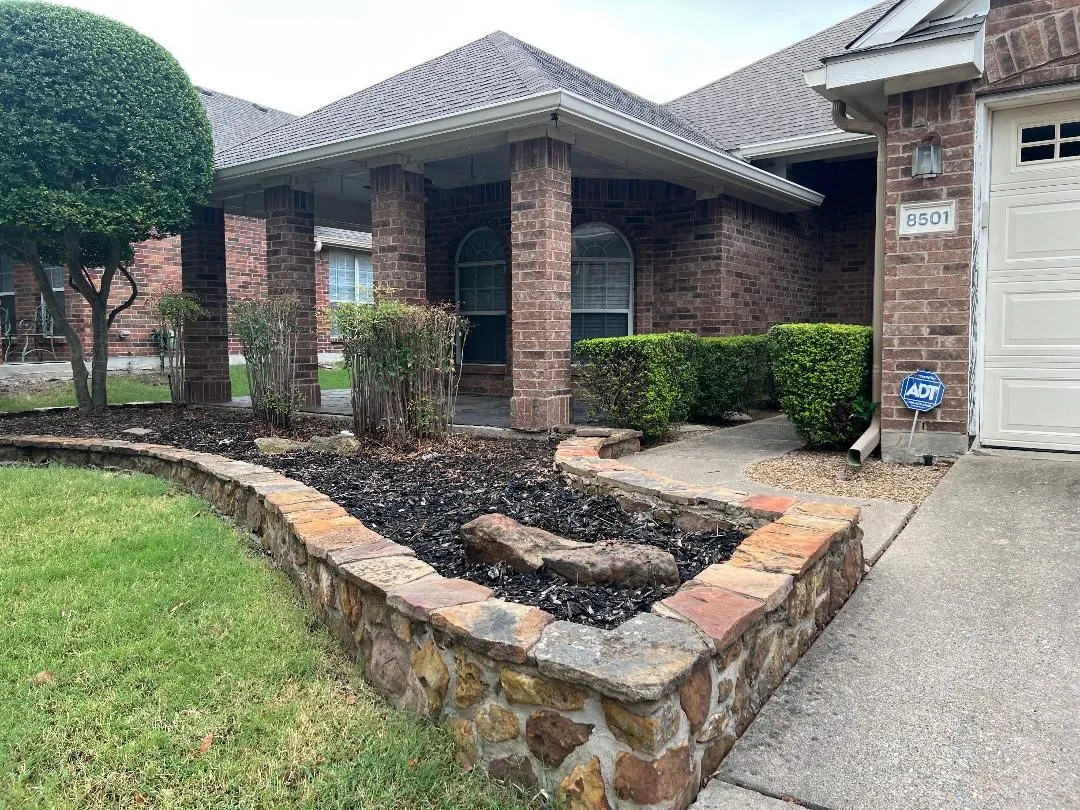 Single Family Residence For Sale in Collin County , 8501 Blacktail Trail, Mc Kinney, Texas 75070, 3 Bedroom, 2 Bathroom, 2 Garage spaces, 1,871 Sqft, built in 2003, mls#21333892, Real Estate Agent in Mc Kinney, Homes For Sale in Collin county, Homes For Sale in Mc Kinney, Realtor in Mc Kinney Texas, Real Estate Brokerage Independent Realty Texas, Luminita Cordes Realtor
