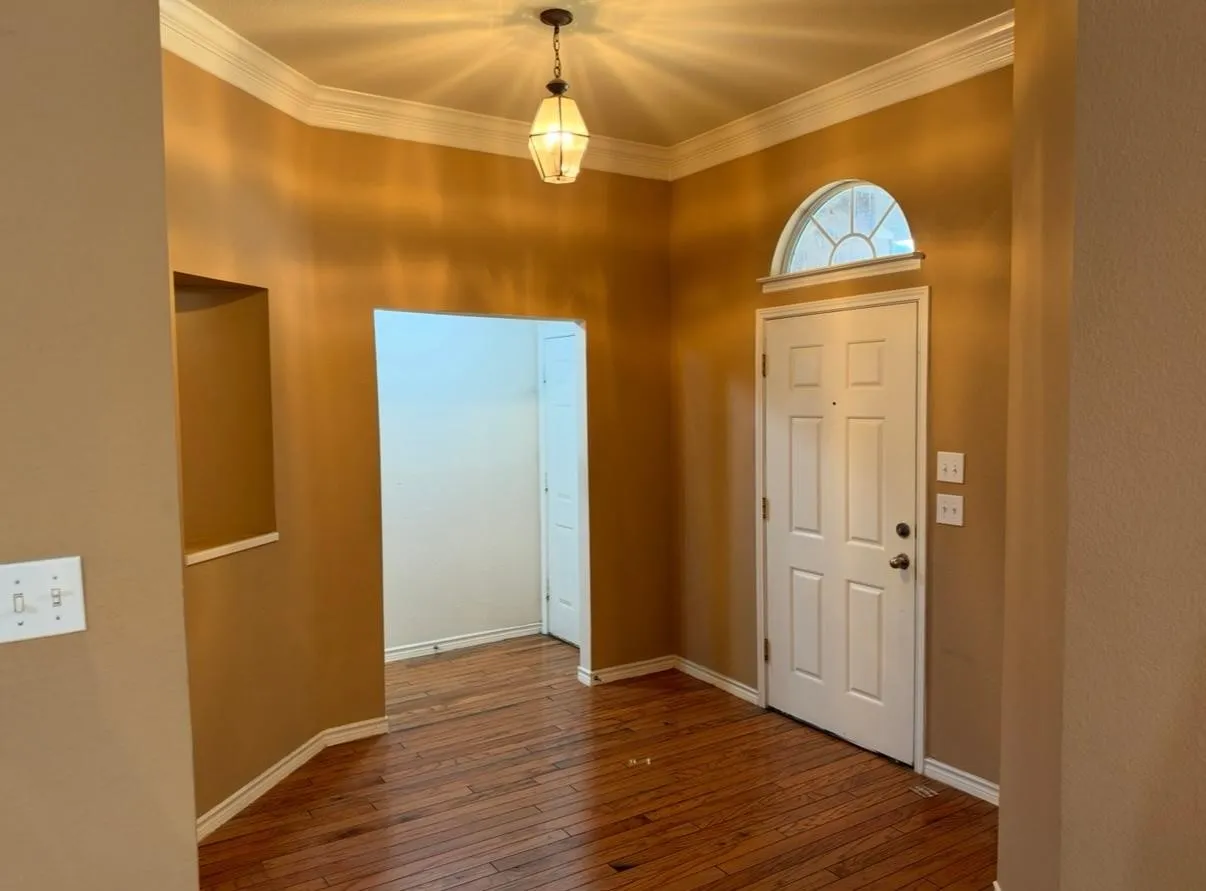 Single Family Residence For Sale in Collin County , 8501 Blacktail Trail, Mc Kinney, Texas 75070, 3 Bedroom, 2 Bathroom, 2 Garage spaces, 1,871 Sqft, built in 2003, mls#21333892, Real Estate Agent in Mc Kinney, Homes For Sale in Collin county, Homes For Sale in Mc Kinney, Realtor in Mc Kinney Texas, Real Estate Brokerage Independent Realty Texas, Luminita Cordes Realtor