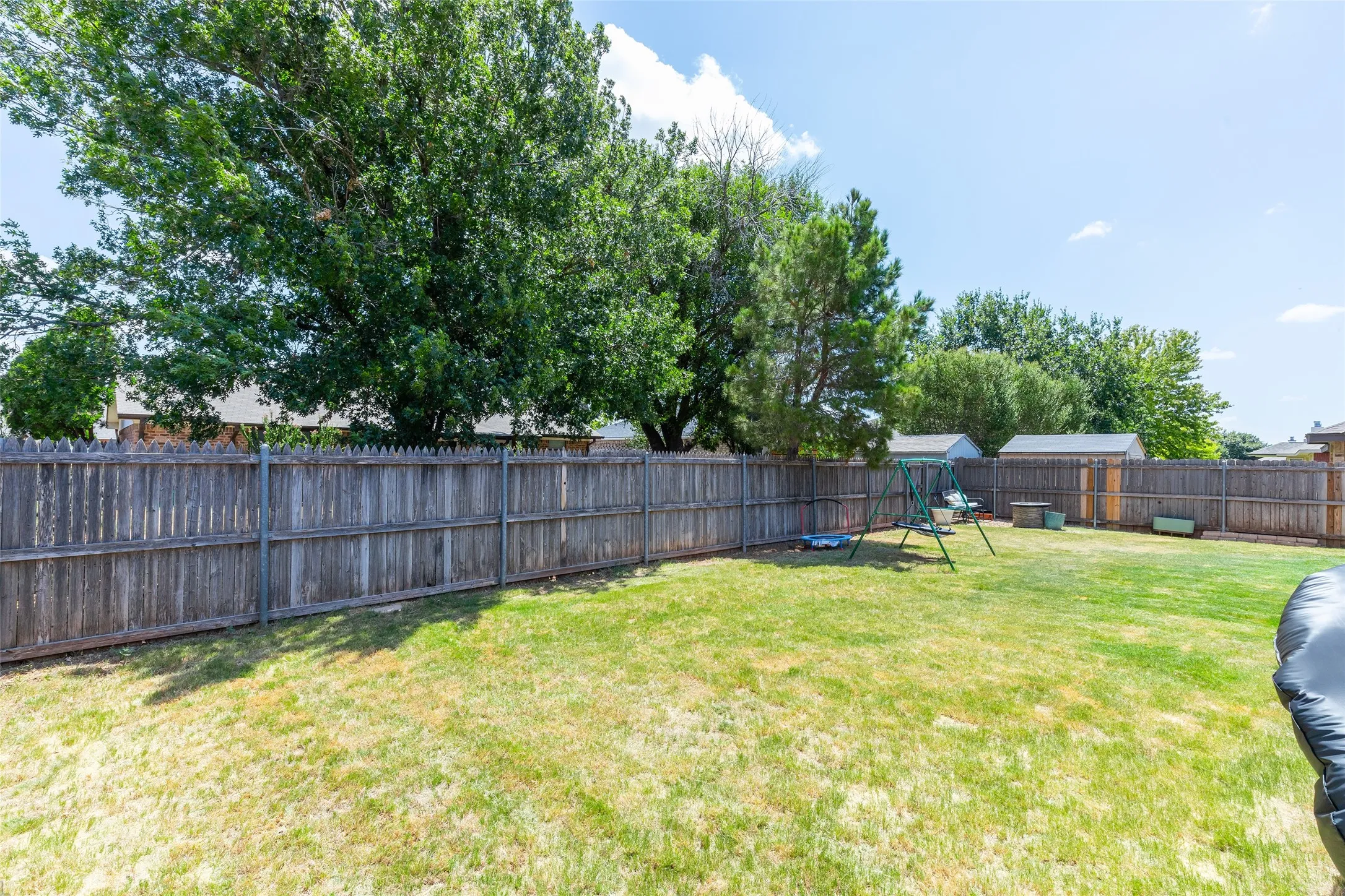 Single Family Residence For Sale in Taylor County , 3009 Sterling Street, Abilene, Texas 79606, 3 Bedroom, 2 Bathroom, 2 Garage spaces, 1,724 Sqft, built in 2014, mls#21334886, Real Estate Agent in Abilene, Homes For Sale in Taylor county, Homes For Sale in Abilene, Realtor in Abilene Texas, Real Estate Brokerage Independent Realty Texas, Luminita Cordes Realtor