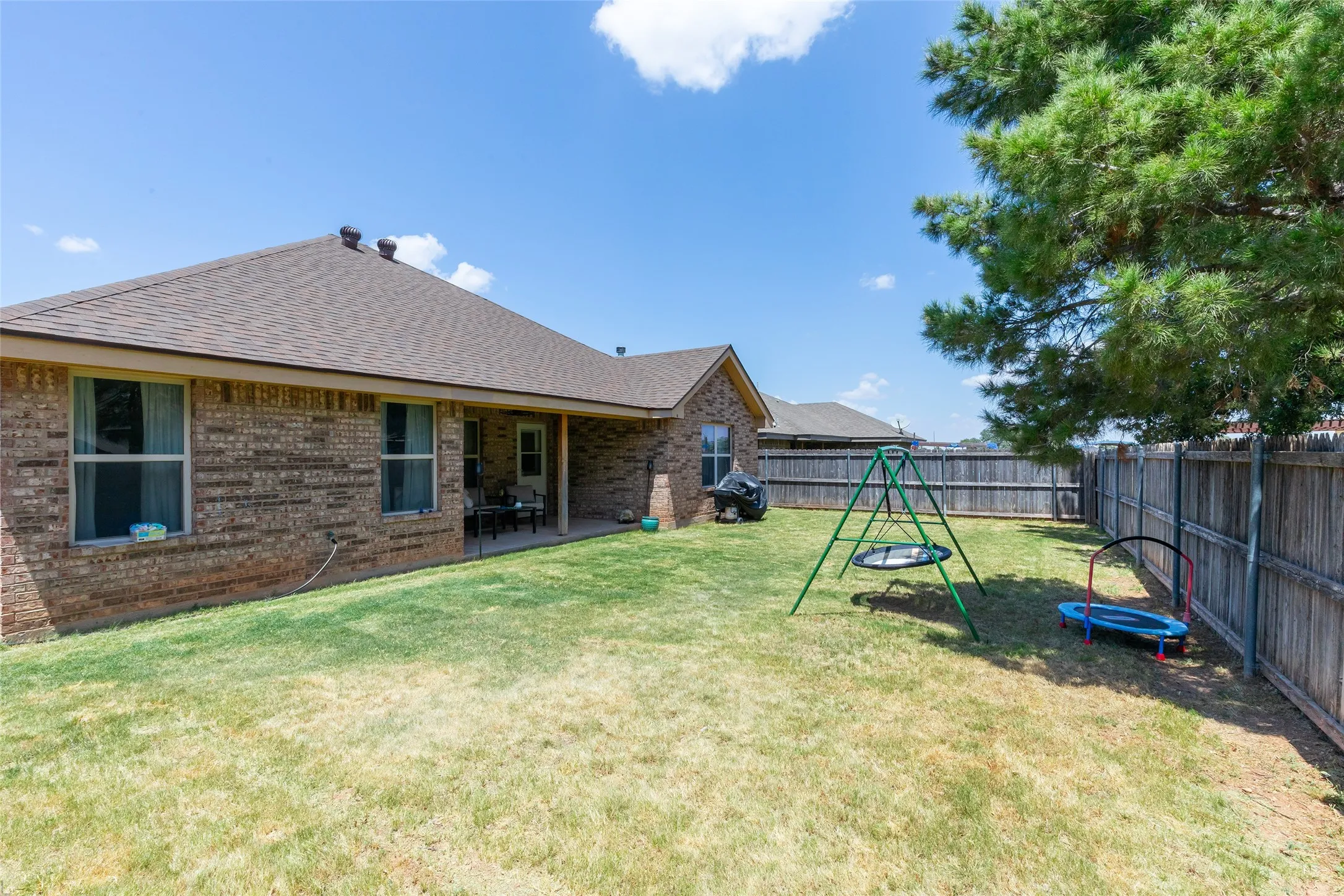 Single Family Residence For Sale in Taylor County , 3009 Sterling Street, Abilene, Texas 79606, 3 Bedroom, 2 Bathroom, 2 Garage spaces, 1,724 Sqft, built in 2014, mls#21334886, Real Estate Agent in Abilene, Homes For Sale in Taylor county, Homes For Sale in Abilene, Realtor in Abilene Texas, Real Estate Brokerage Independent Realty Texas, Luminita Cordes Realtor