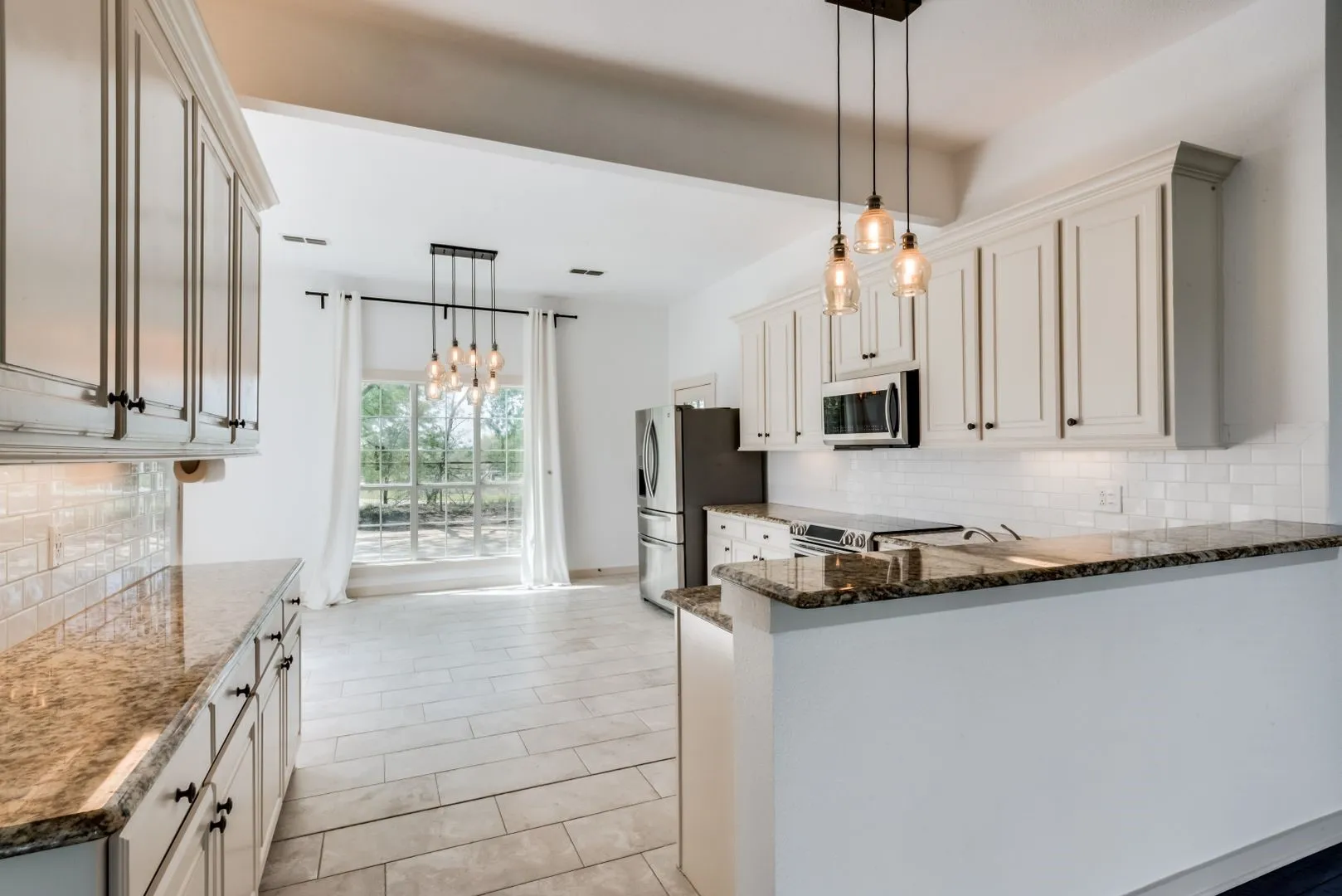 Single Family Residence For Rent in Collin County , 5893 Fm 1827, Mc Kinney, Texas 75071, 3 Bedroom, 2 Bathroom, Garage spaces, 2,075 Sqft, built in 1993, mls#21298079, Real Estate Agent in Mc Kinney, Homes For Rent in Collin county, Homes For Rent in Mc Kinney, Realtor in Mc Kinney Texas, Real Estate Brokerage Independent Realty Texas, Luminita Cordes Realtor